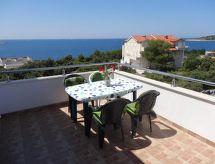 Appartement Minea B mit herrlichem Meerblick