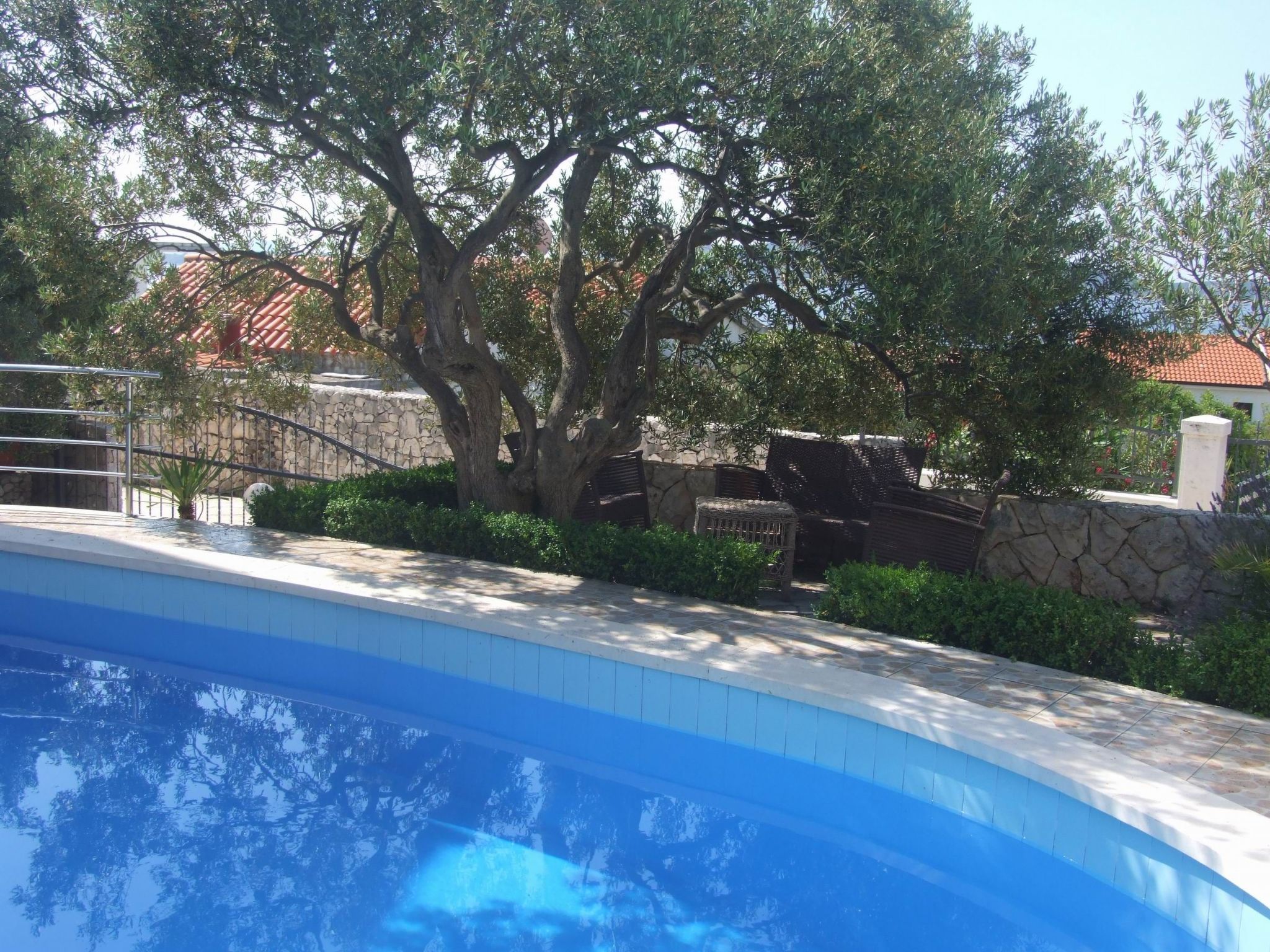 Schönes Haus in Sevid mit Gemeinschaftspool-Draußen