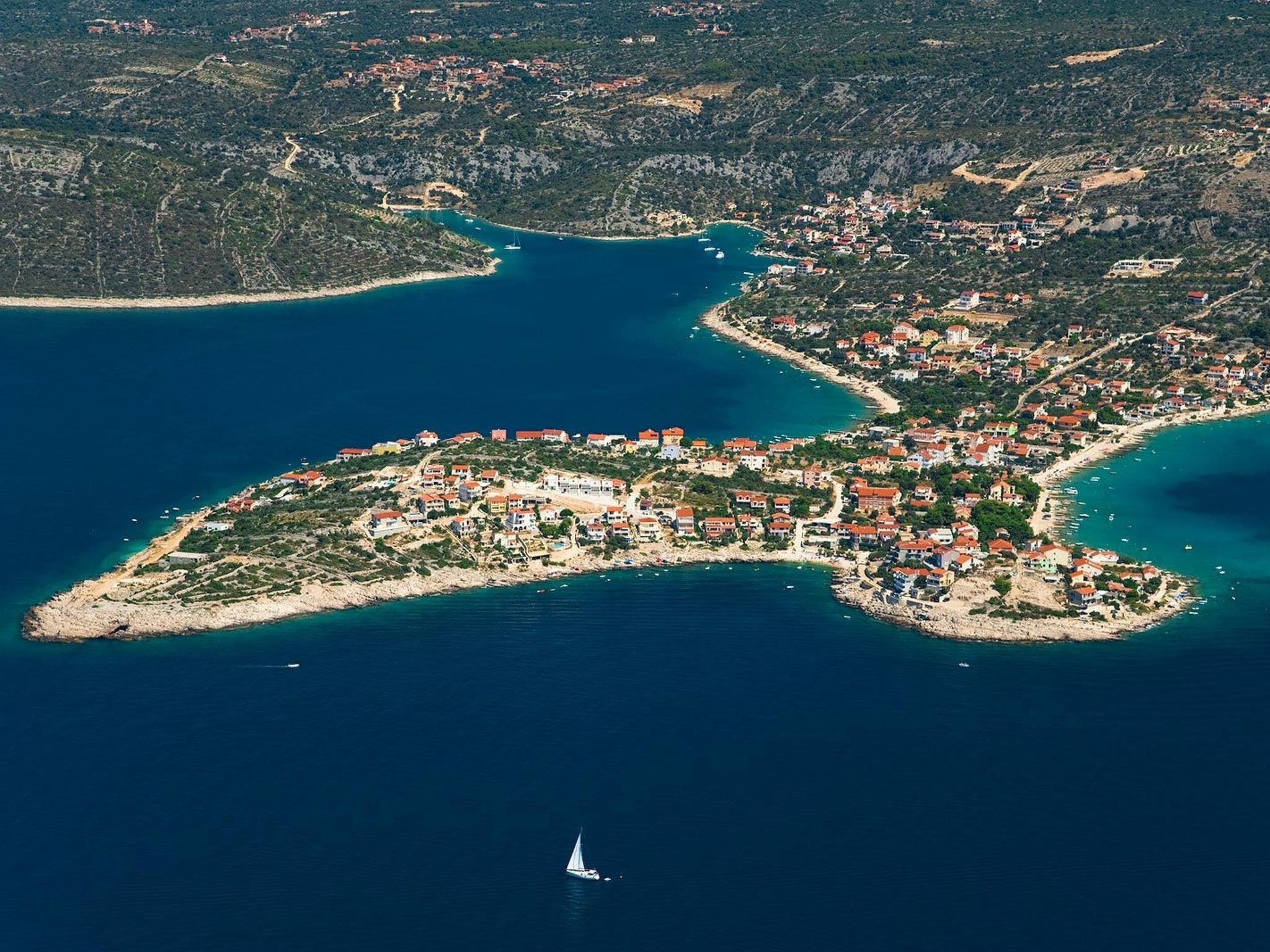 Schönes Haus in Sevid mit Gemeinschaftspool-Draußen