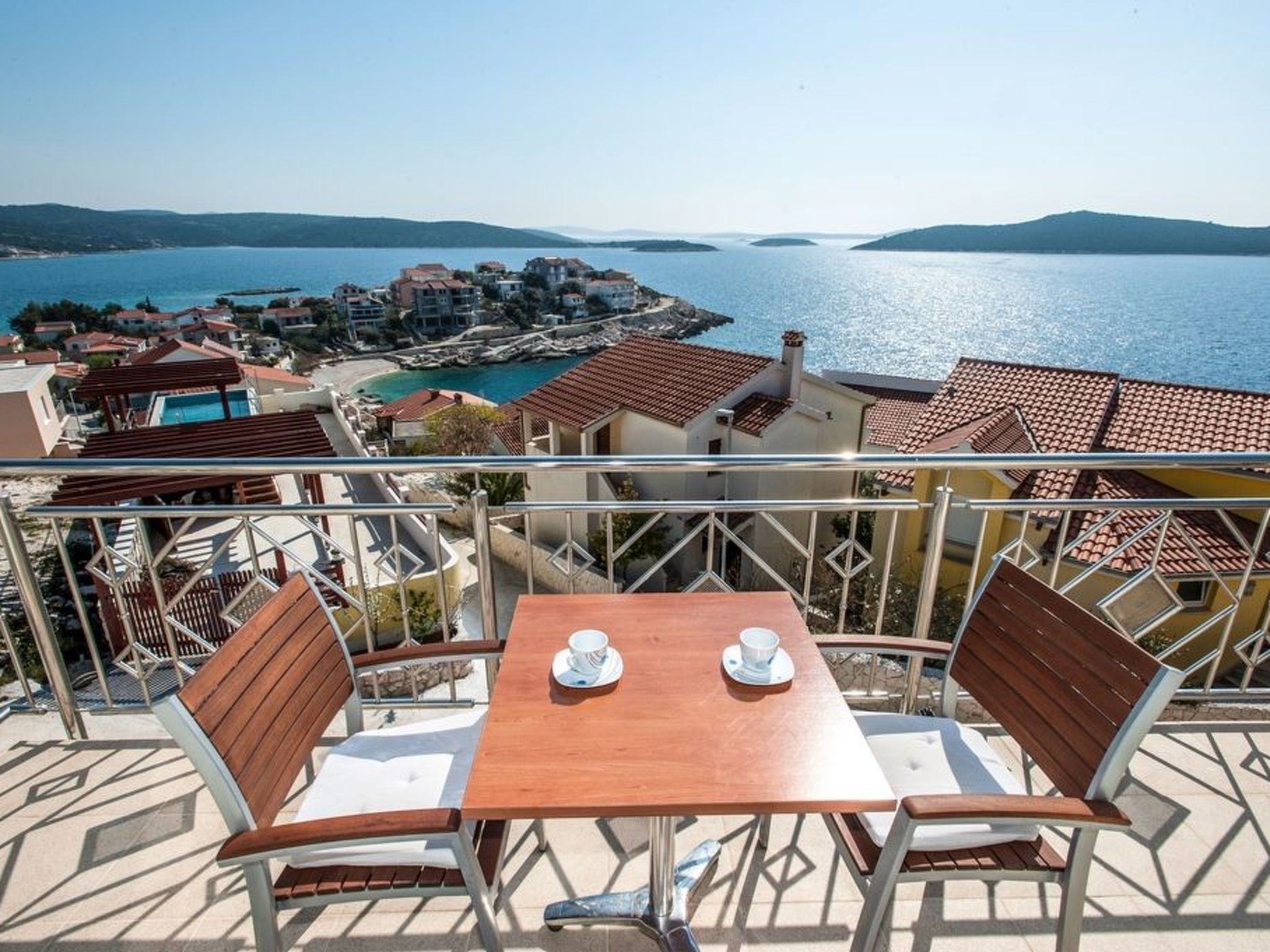 Villa "Villa Katy" mit Garten, Grill und Terrasse-Image-tags.info