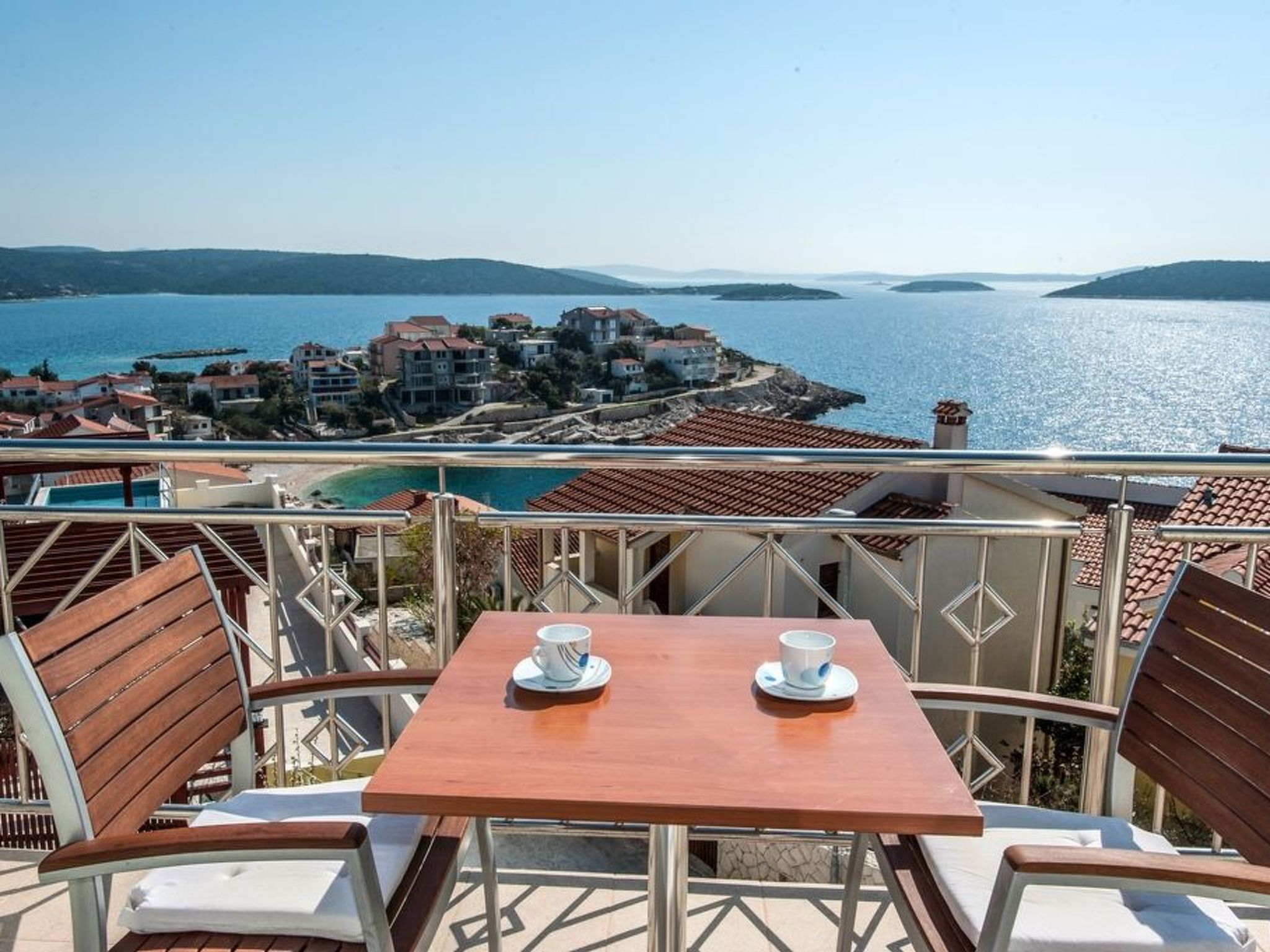 Villa "Villa Katy" mit Garten, Grill und Terrasse-Image-tags.info