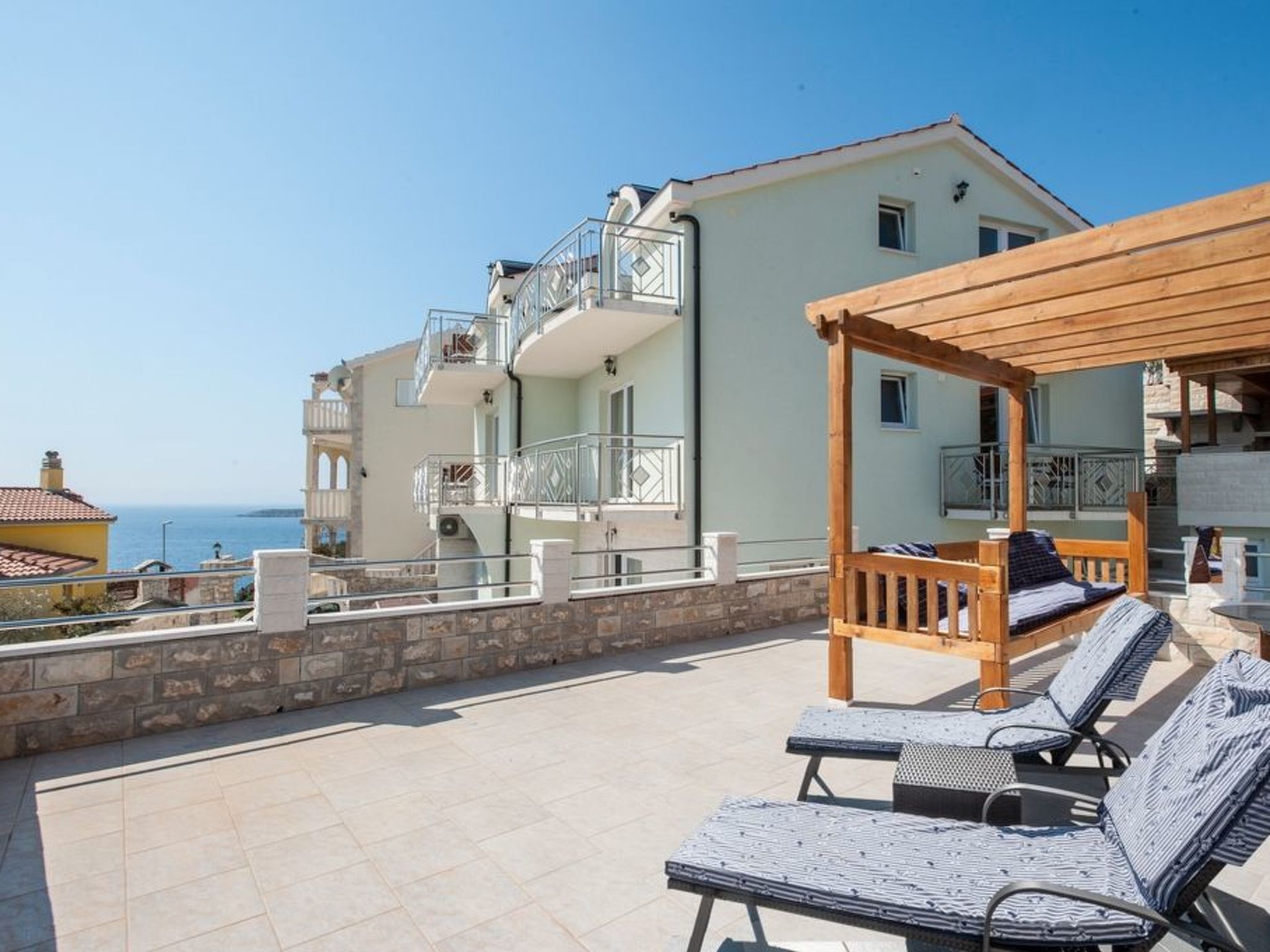 Villa "Villa Katy" mit Garten, Grill und Terrasse-Image-tags.info