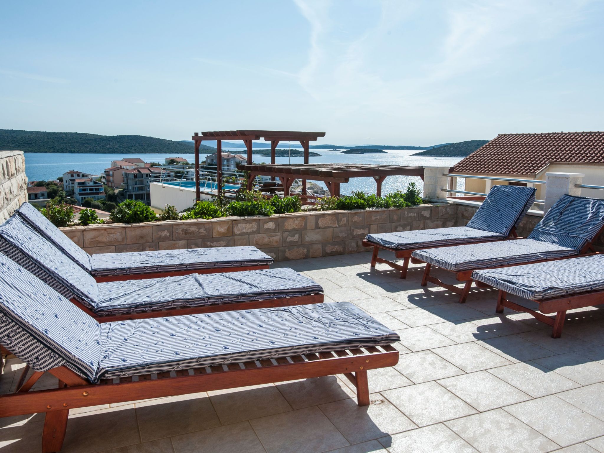 Villa "Villa Katy" mit Garten, Grill und Terrasse-Image-tags.info