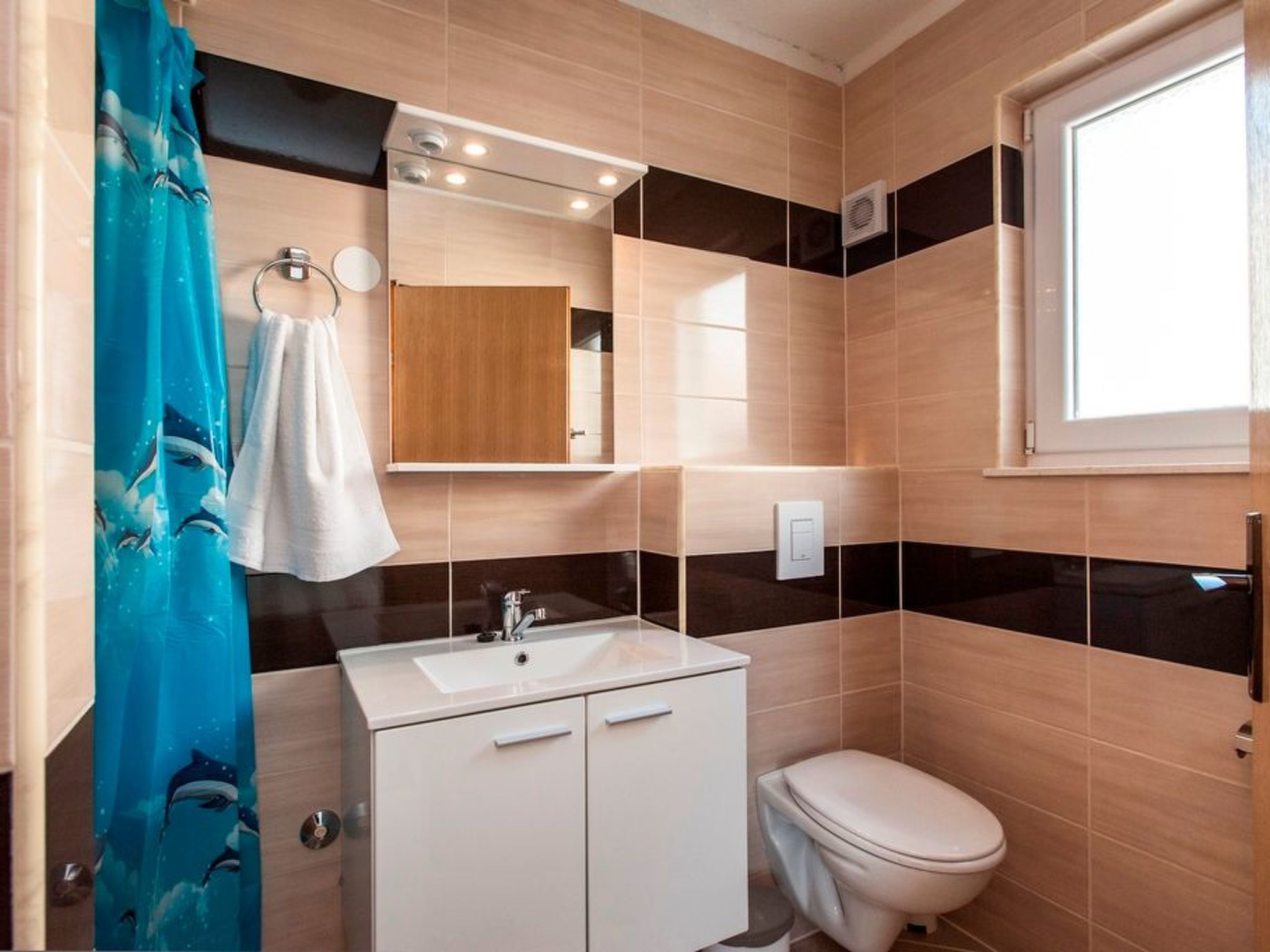 Villa "Villa Katy" mit Garten, Grill und Terrasse-Image-tags.info