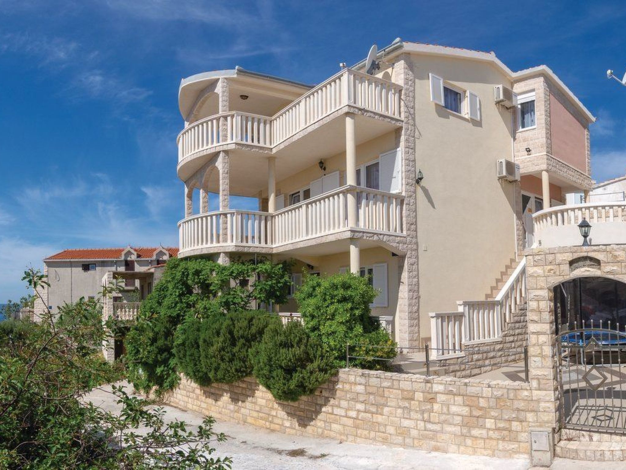 Villa Stephany-Image-tags.info