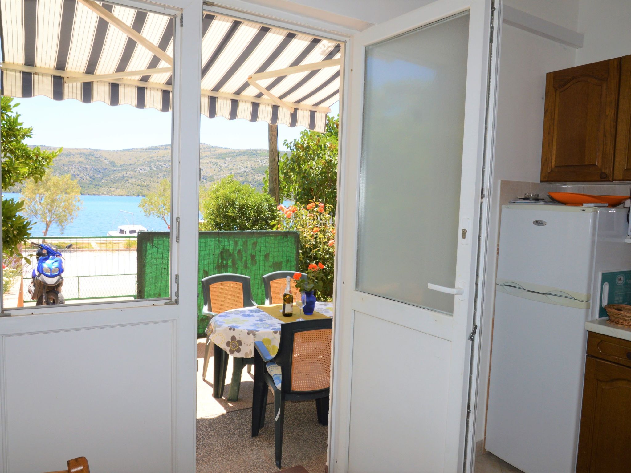 Wohnung in Poljica mit Garten und Terrasse-Image-tags.info