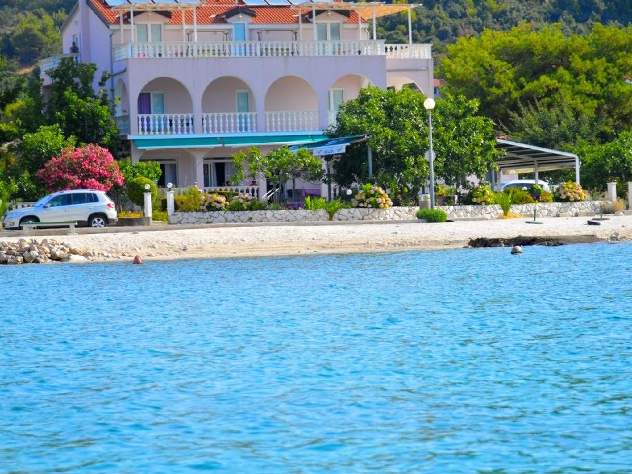 Wohnung in Poljica mit Garten und Terrasse-Image-tags.info