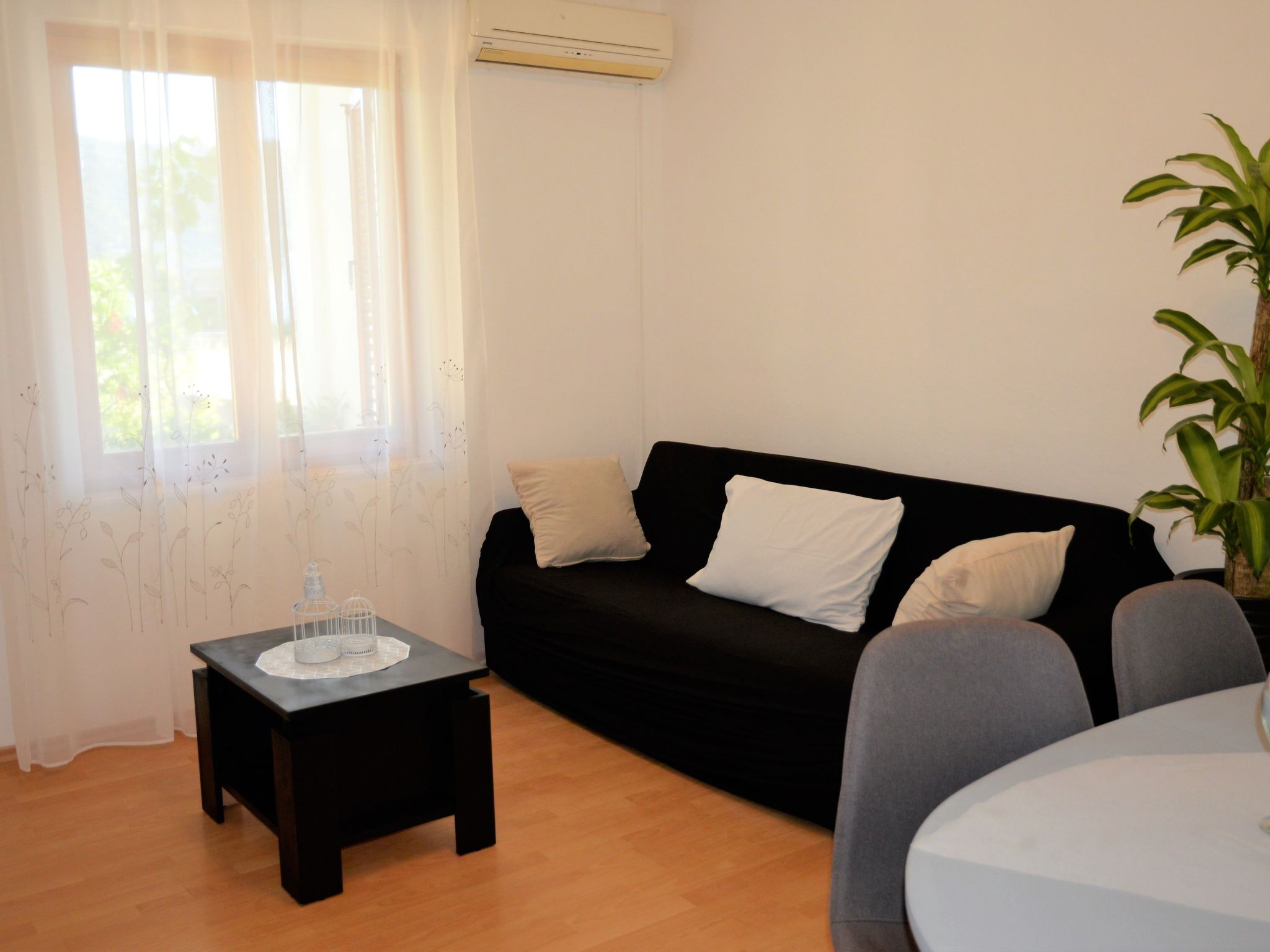 Erdgeschosswohnung, erste Reihe vom Meer-Image-tags.info