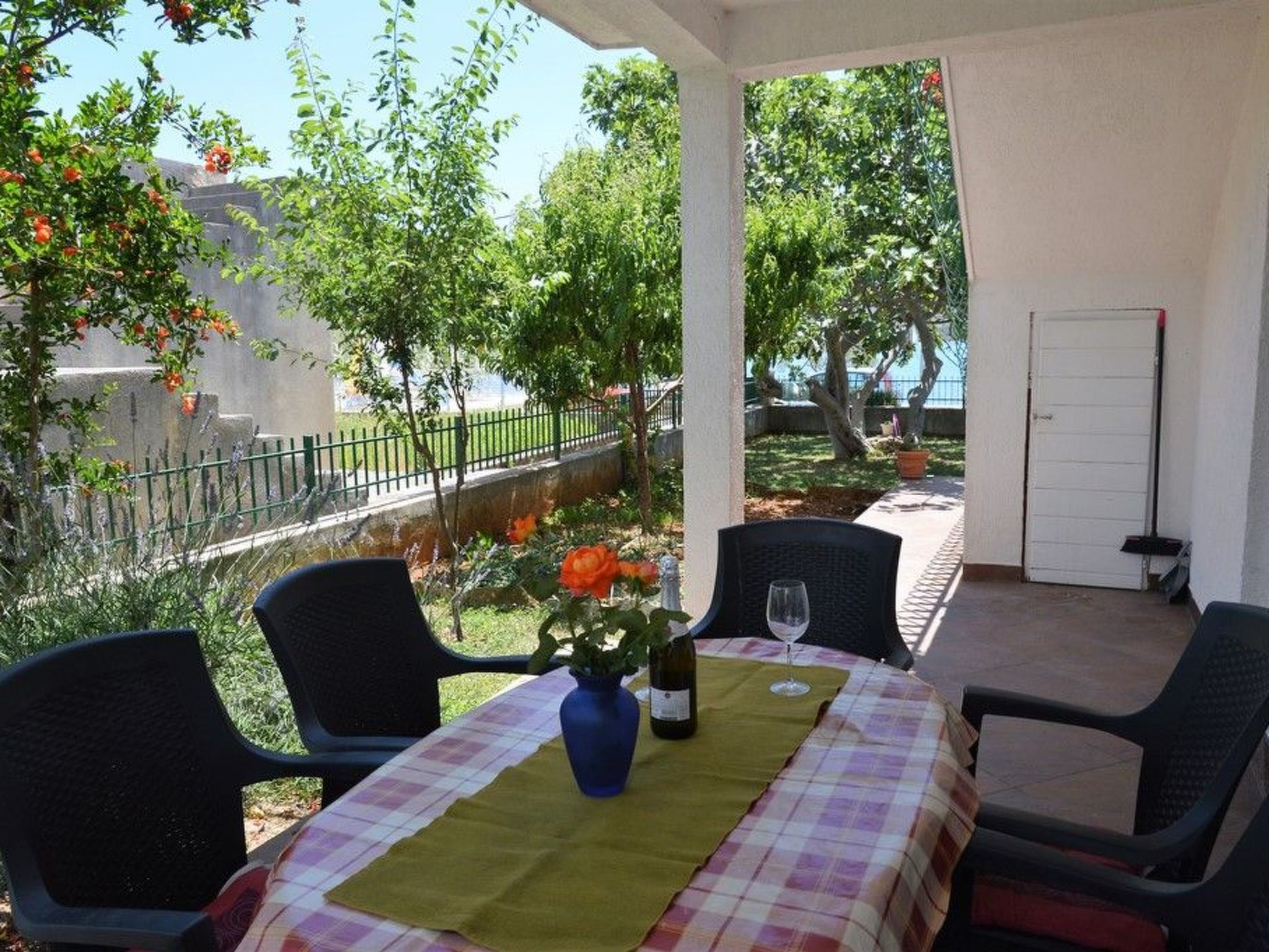 In Poljica mit privatem Parkplatz-Image-tags.info