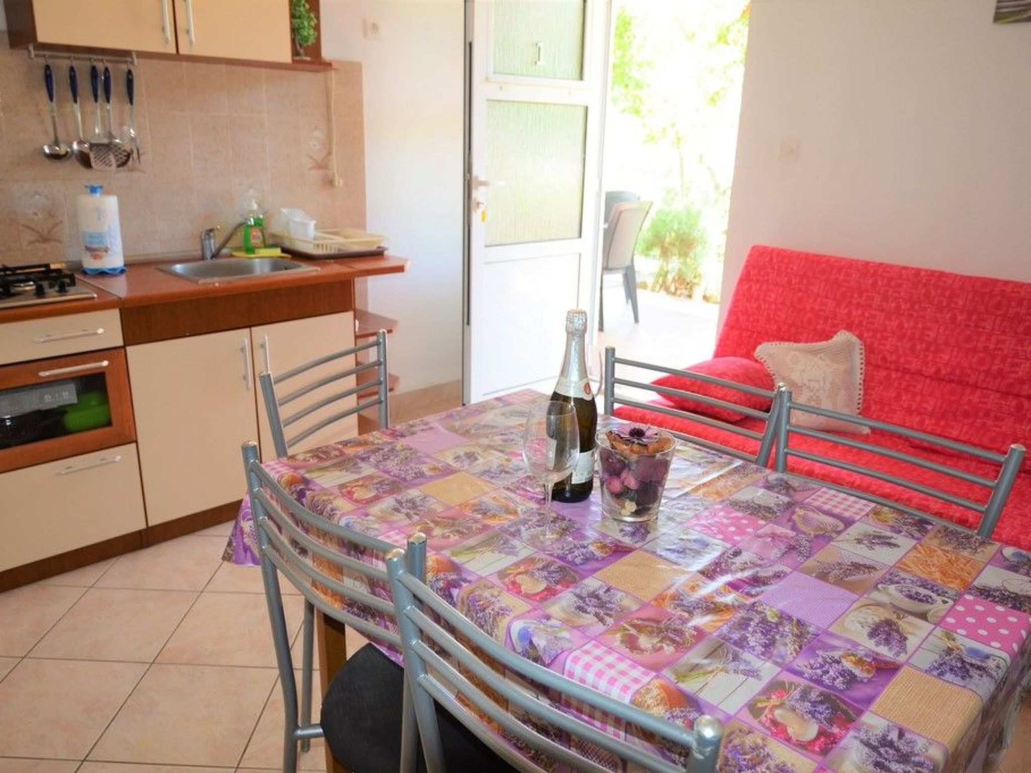 In Poljica mit privatem Parkplatz-Image-tags.info