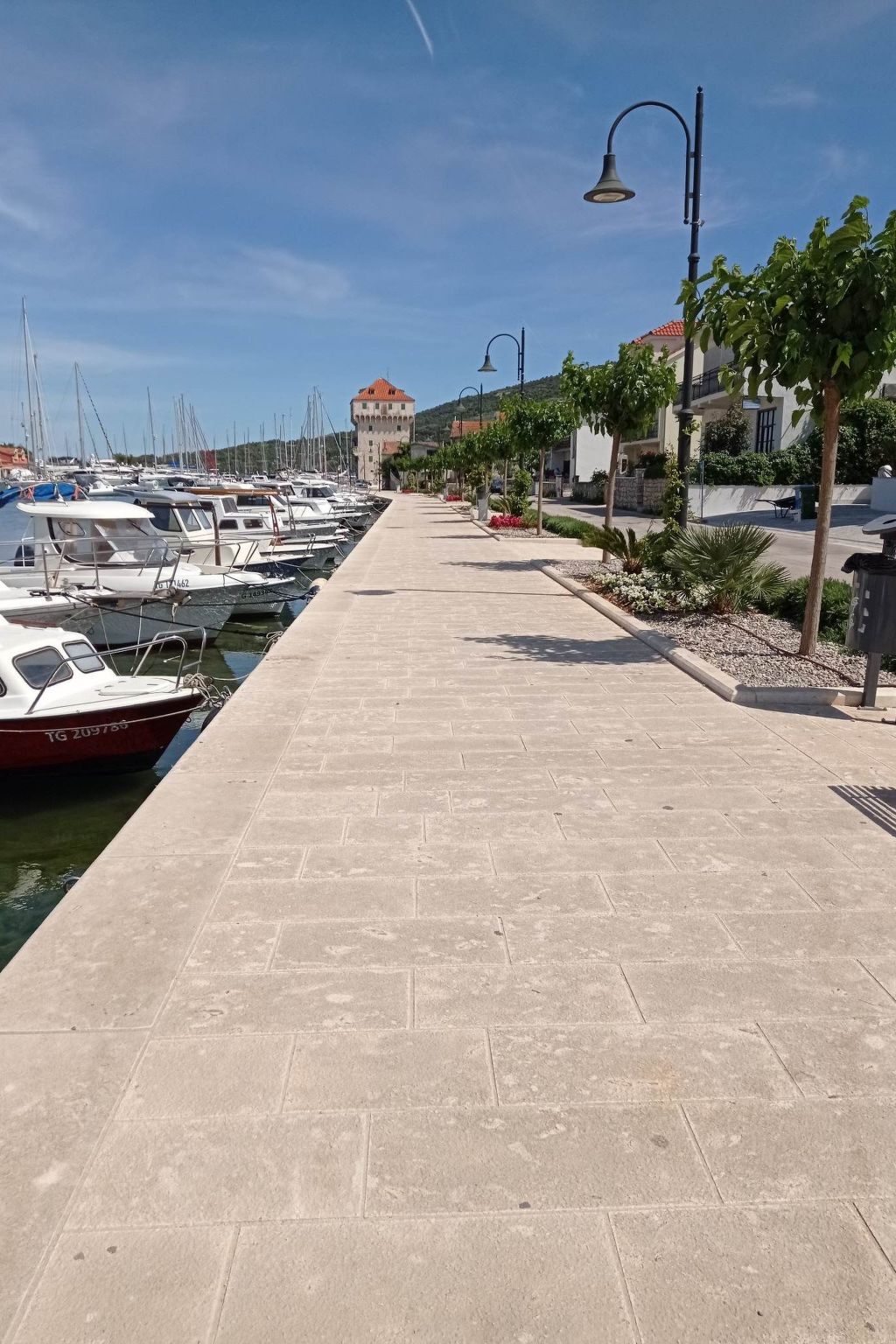 Wohnung mit Balkon-Image-tags.info