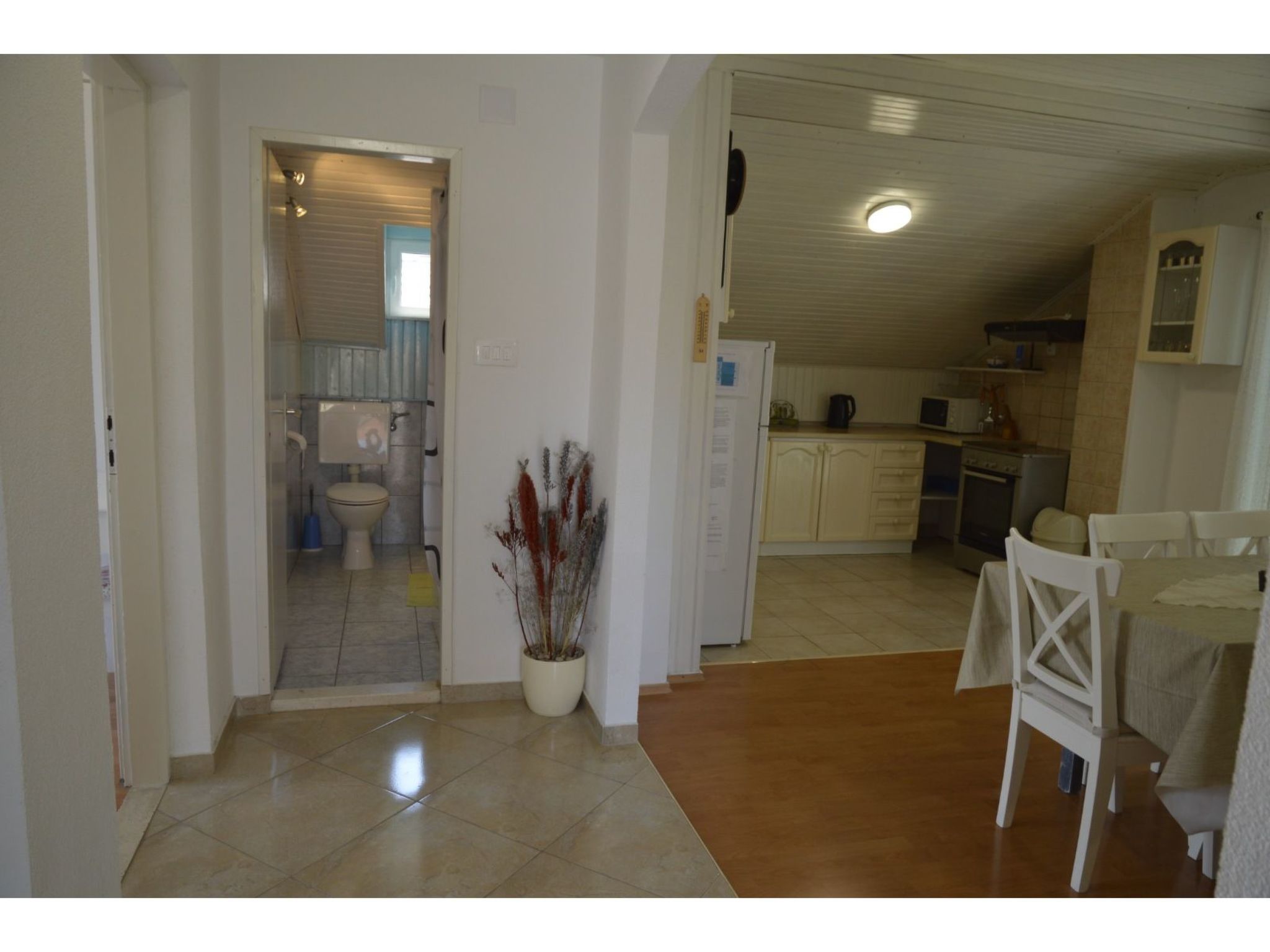 Geräumige Wohnung mit Meerblick-Image-tags.info