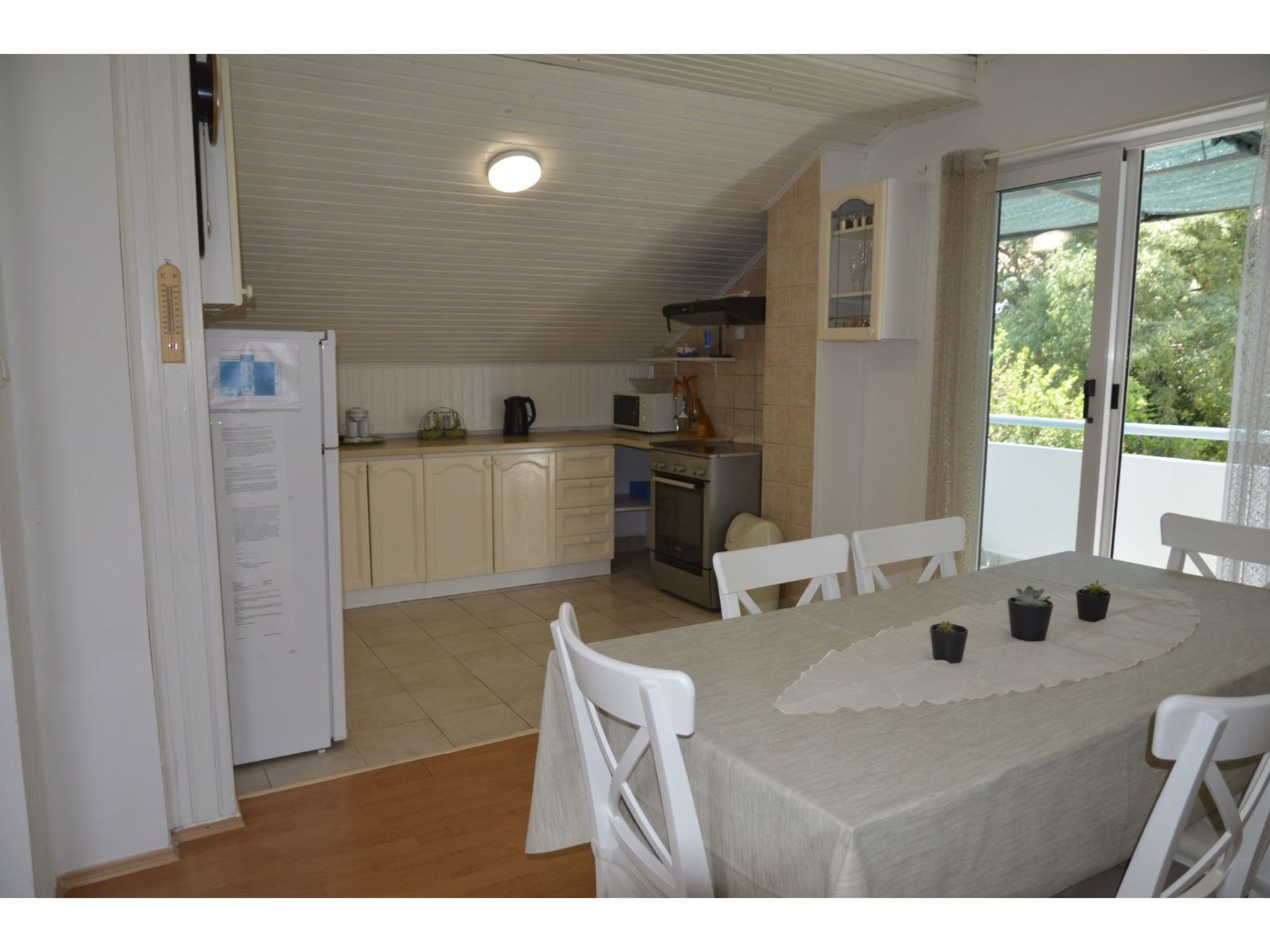 Geräumige Wohnung mit Meerblick-Image-tags.info