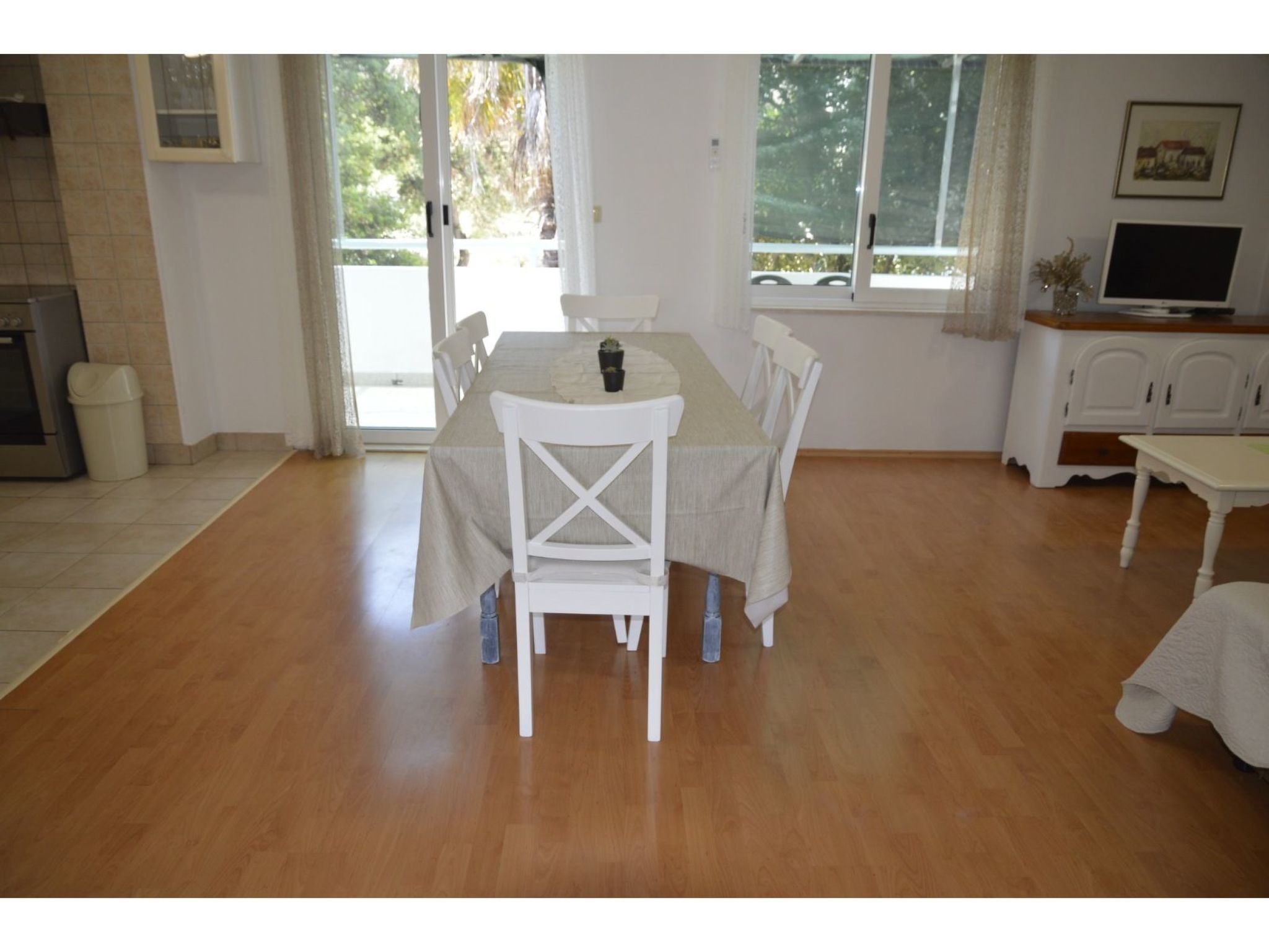 Geräumige Wohnung mit Meerblick-Image-tags.info