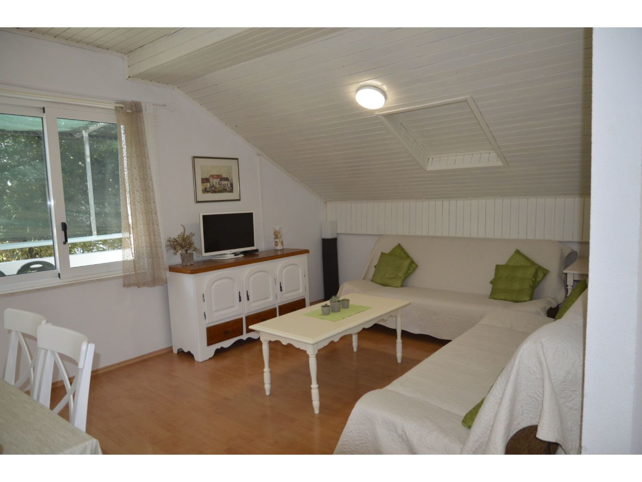 Geräumige Wohnung mit Meerblick-Image-tags.info