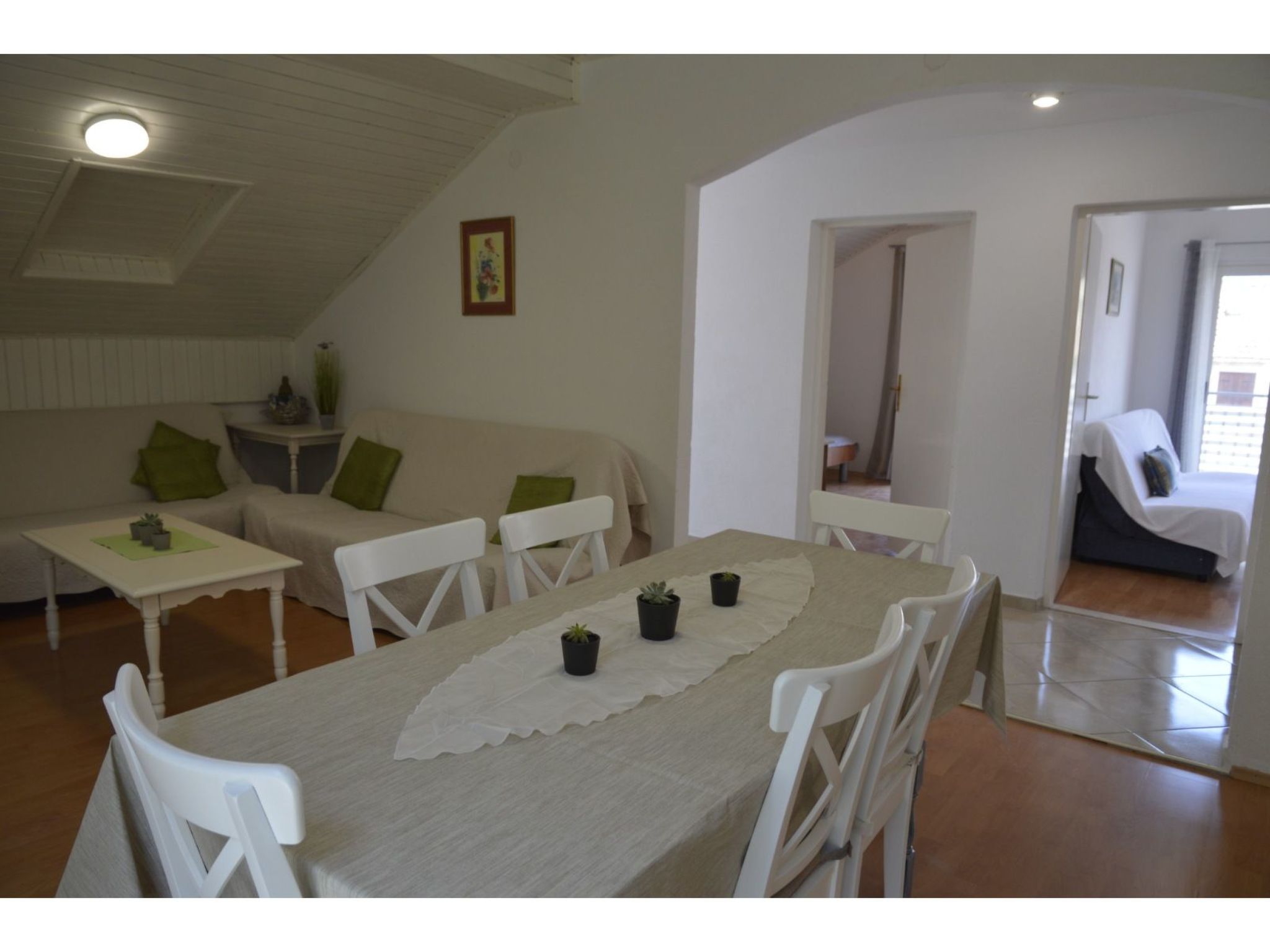 Geräumige Wohnung mit Meerblick-Image-tags.info