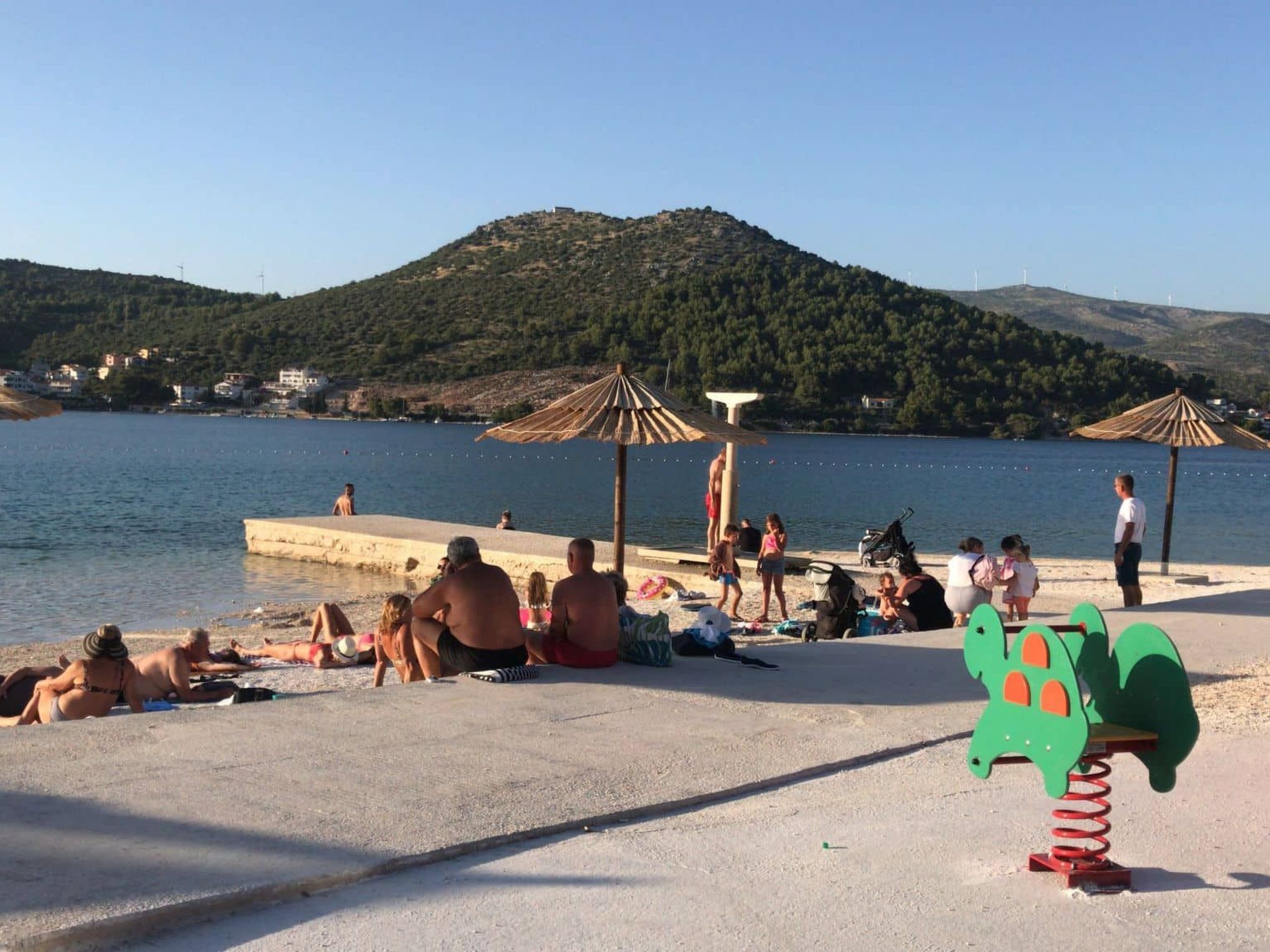 Geräumige Wohnung mit Meerblick-Image-tags.info