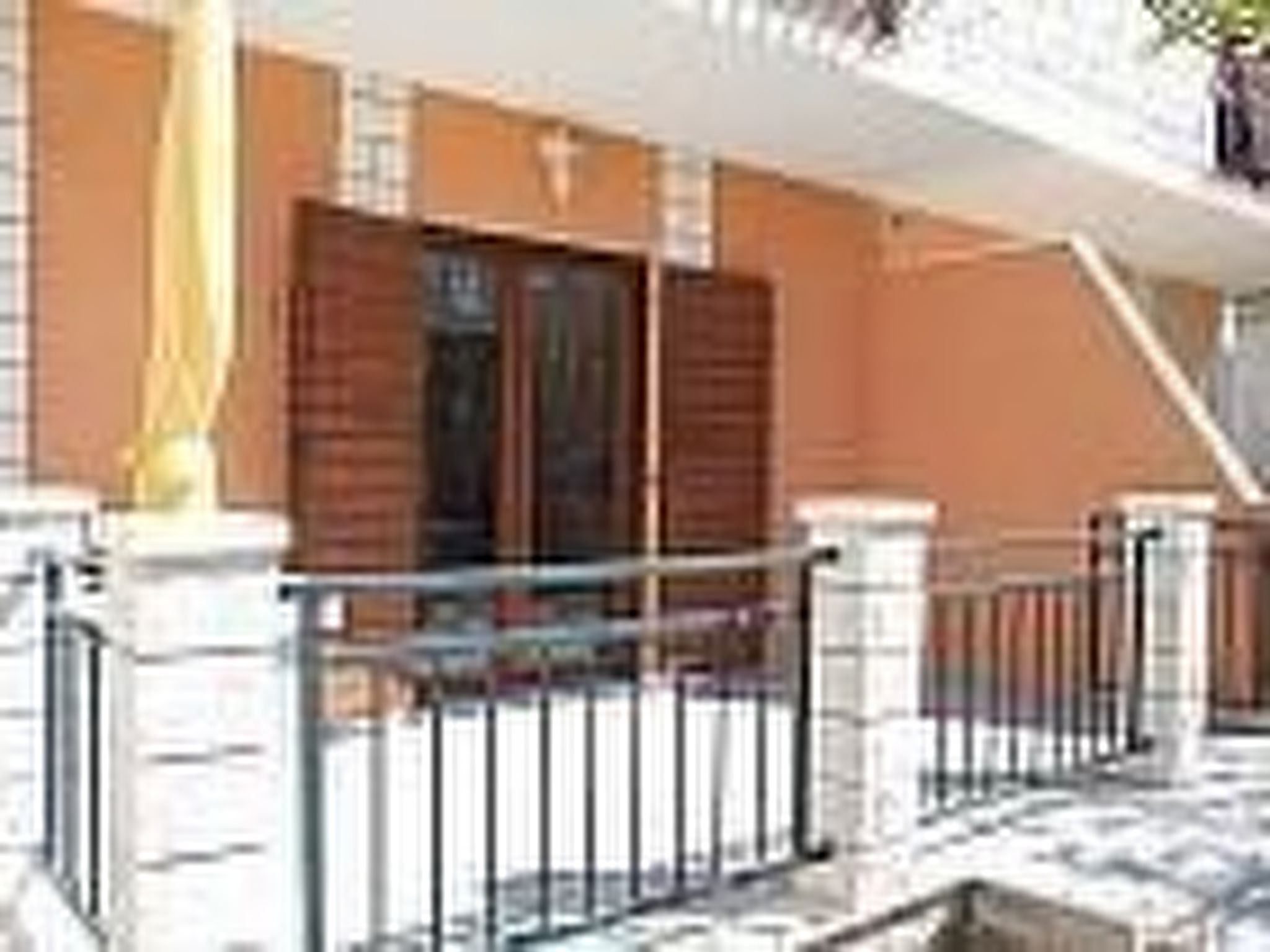 Apartment mit Balkon