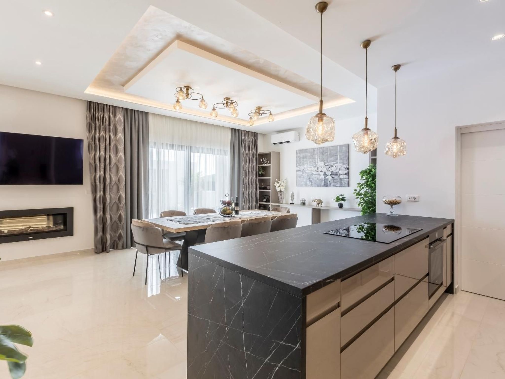 Villa Diana, modern gestaltet, in Dograde-Binnen