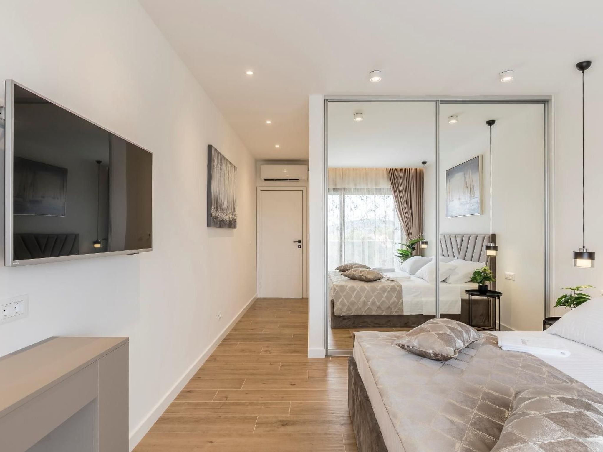 Villa Diana, modern gestaltet, in Dograde-Binnen