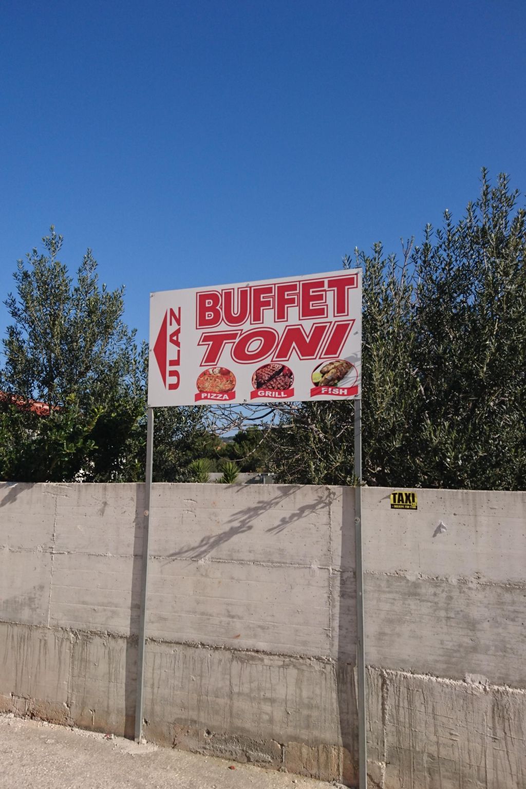 Villa Elena mit Pool, nur 60 Meter zum Meer-Binnen