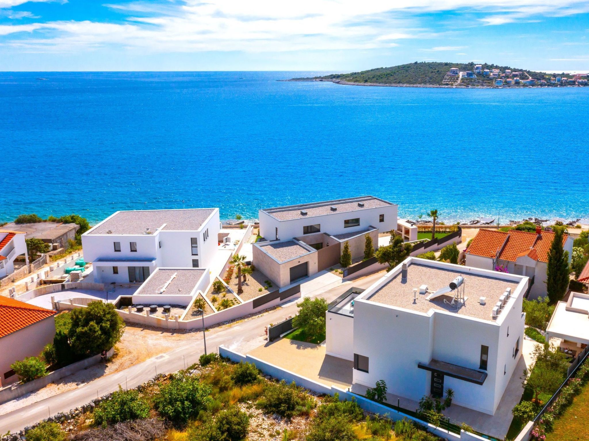 Luxuriöse Villa Dolce Vita direkt am Meer mit privatem Pool und Parkplatz-Inside