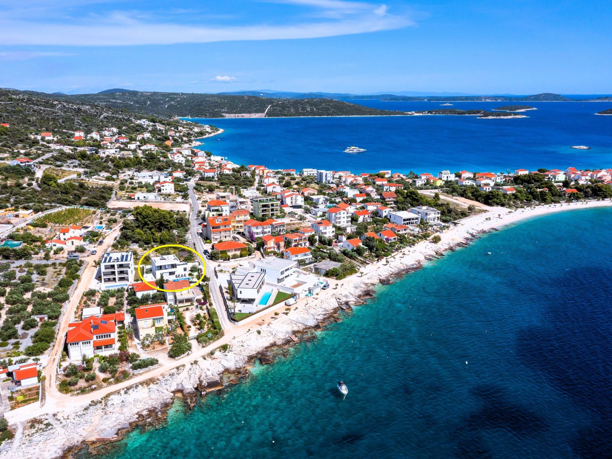 Luxuriöse Villa Dolce Vita direkt am Meer mit privatem Pool und Parkplatz-Inside