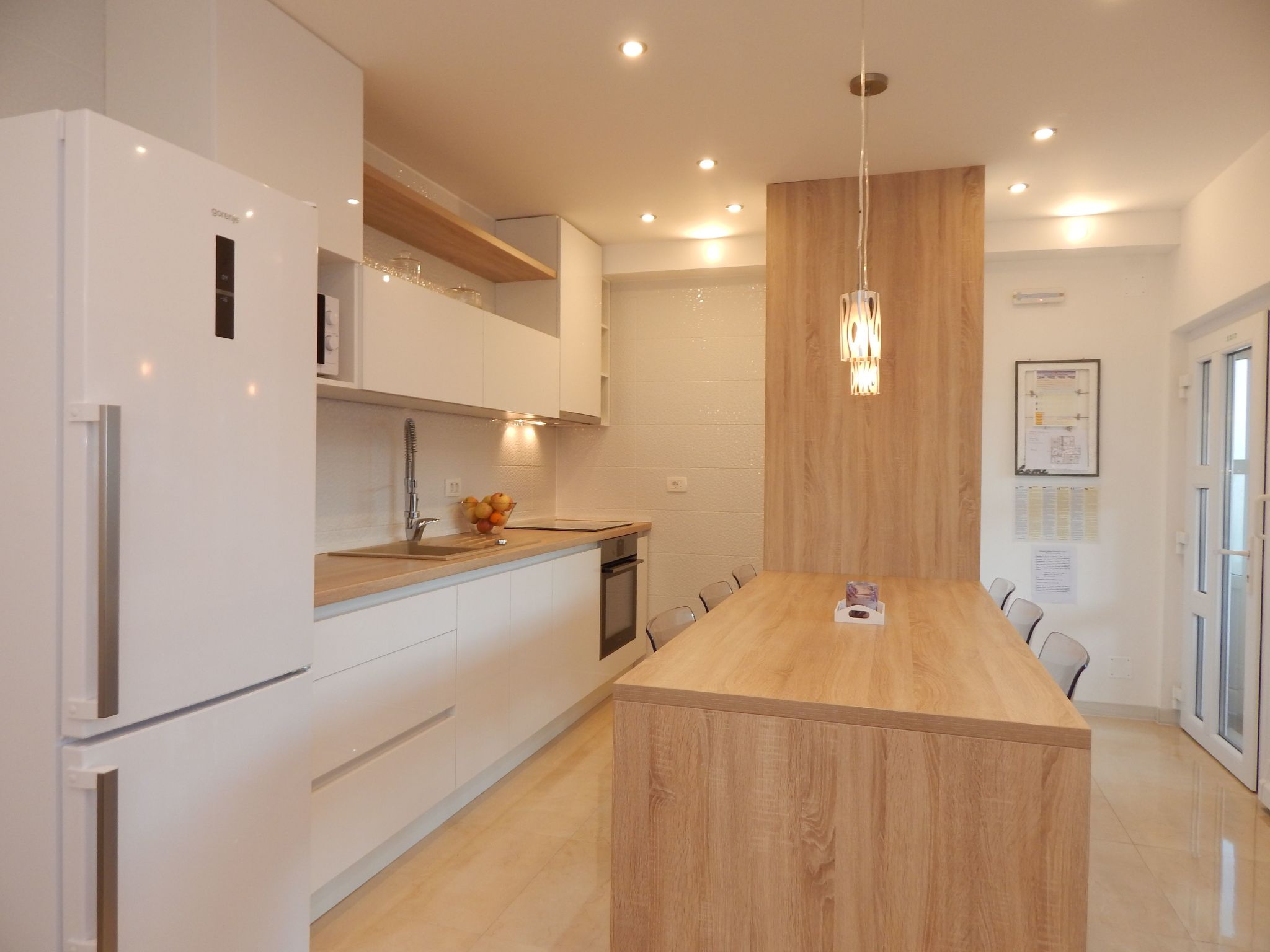 Idyllische, moderne Ferienwohnung direkt am Meer-Dedans