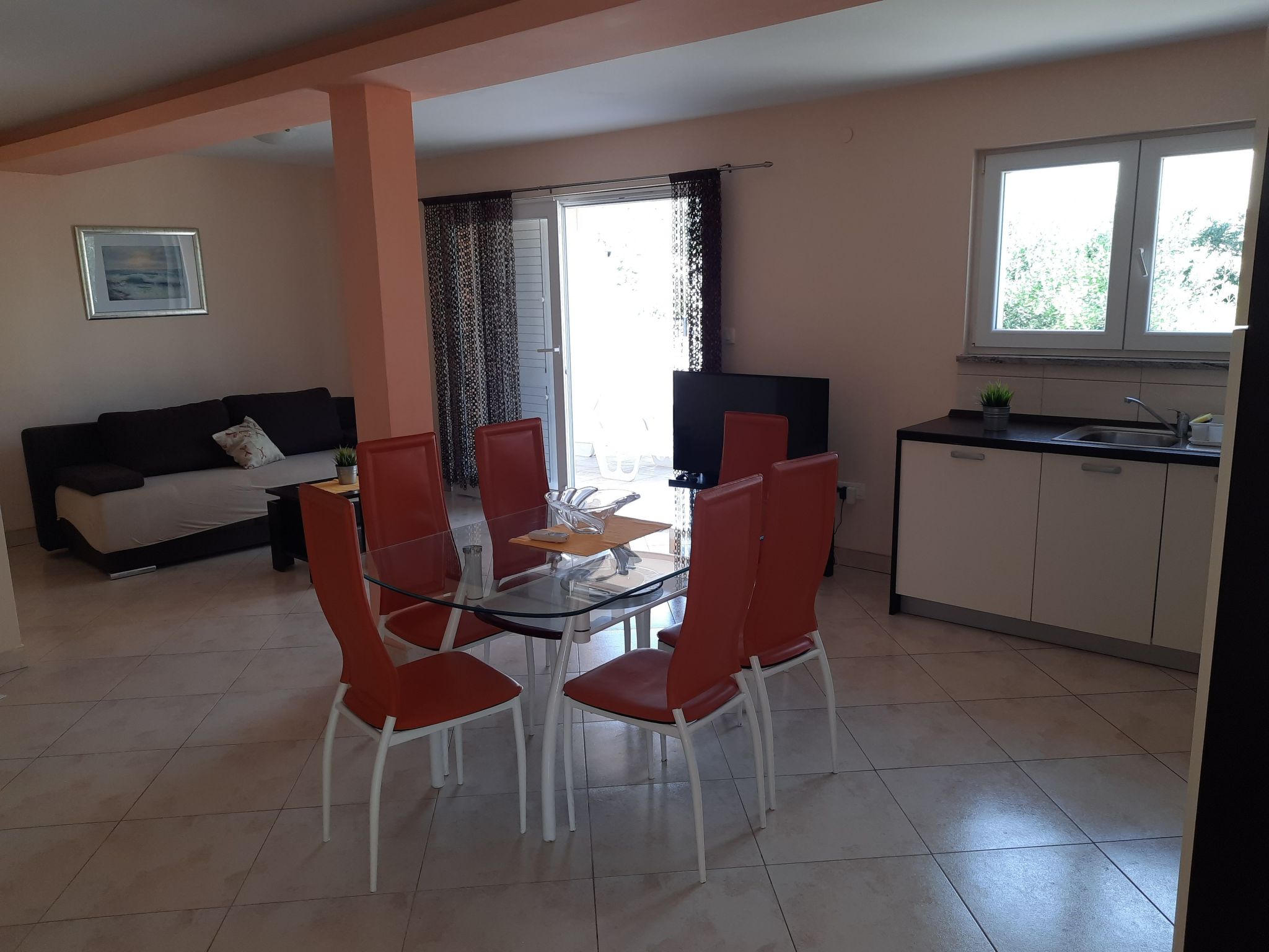 Mit Blick auf das Wasser-Binnen