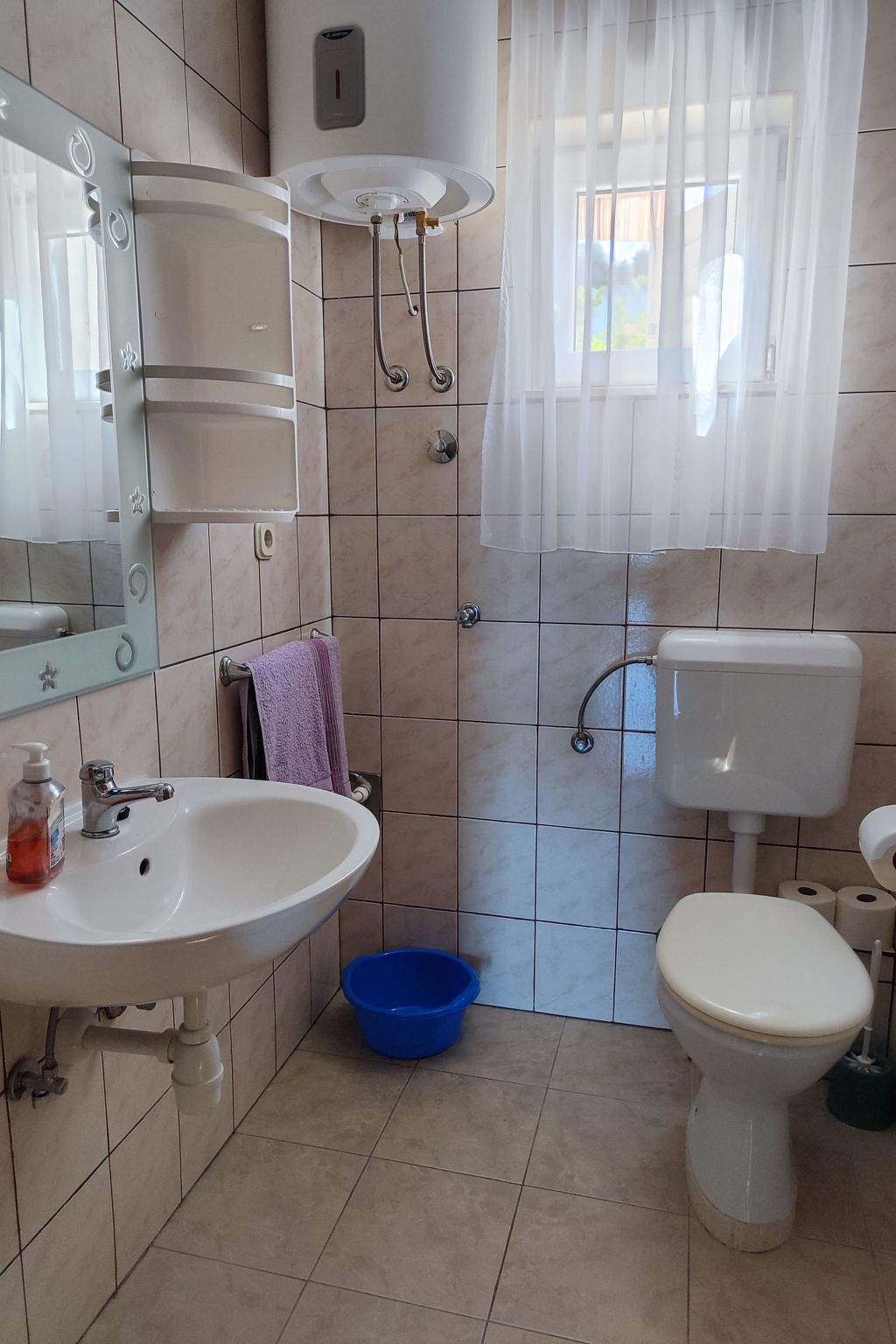 Für 3 Personen in Sevid, Adriaküste Kroatien - Binnen