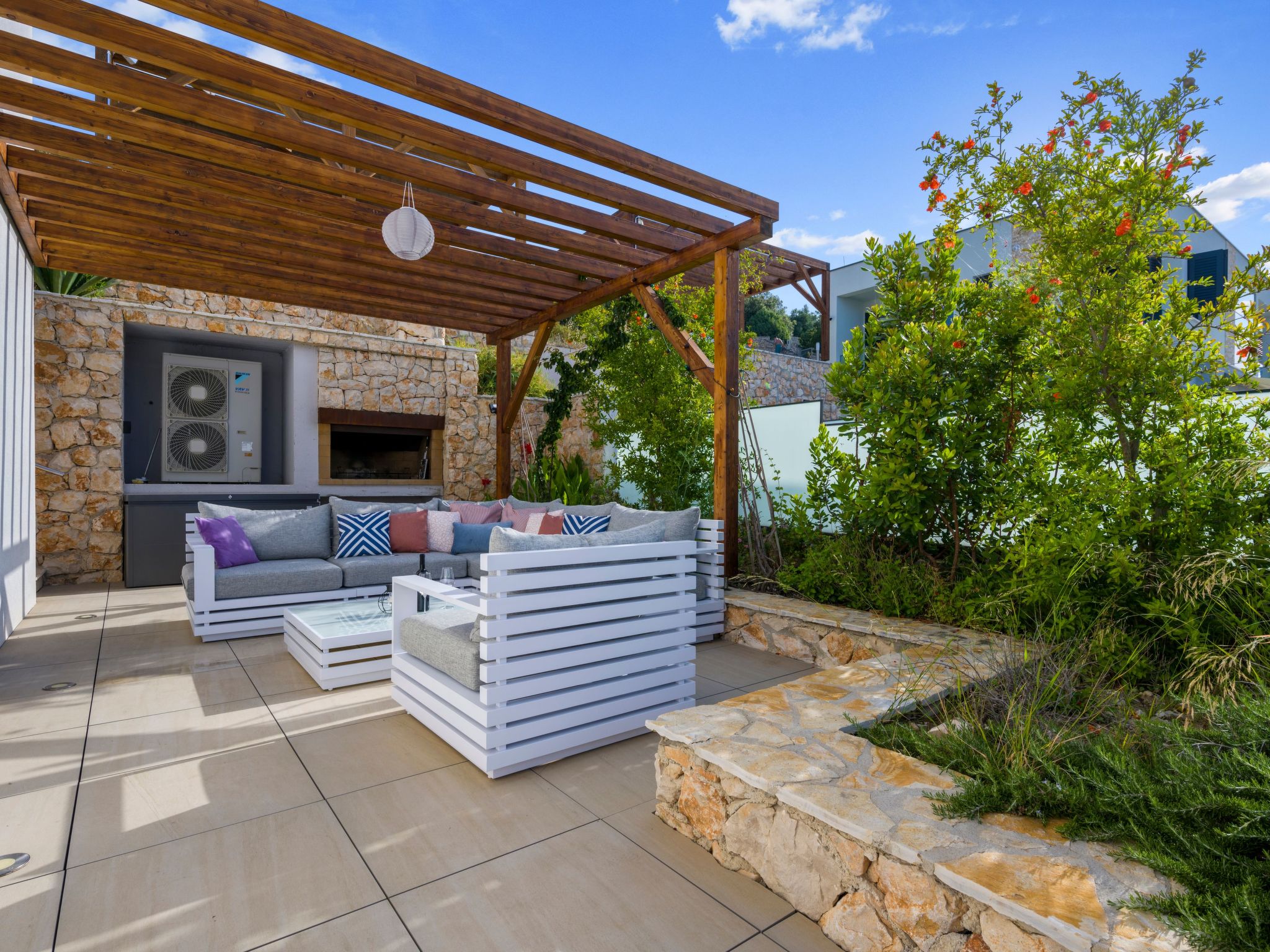 Gemütliches Ferienhaus in Vinišće mit Privatem Pool und Meerblick-Image-tags.info