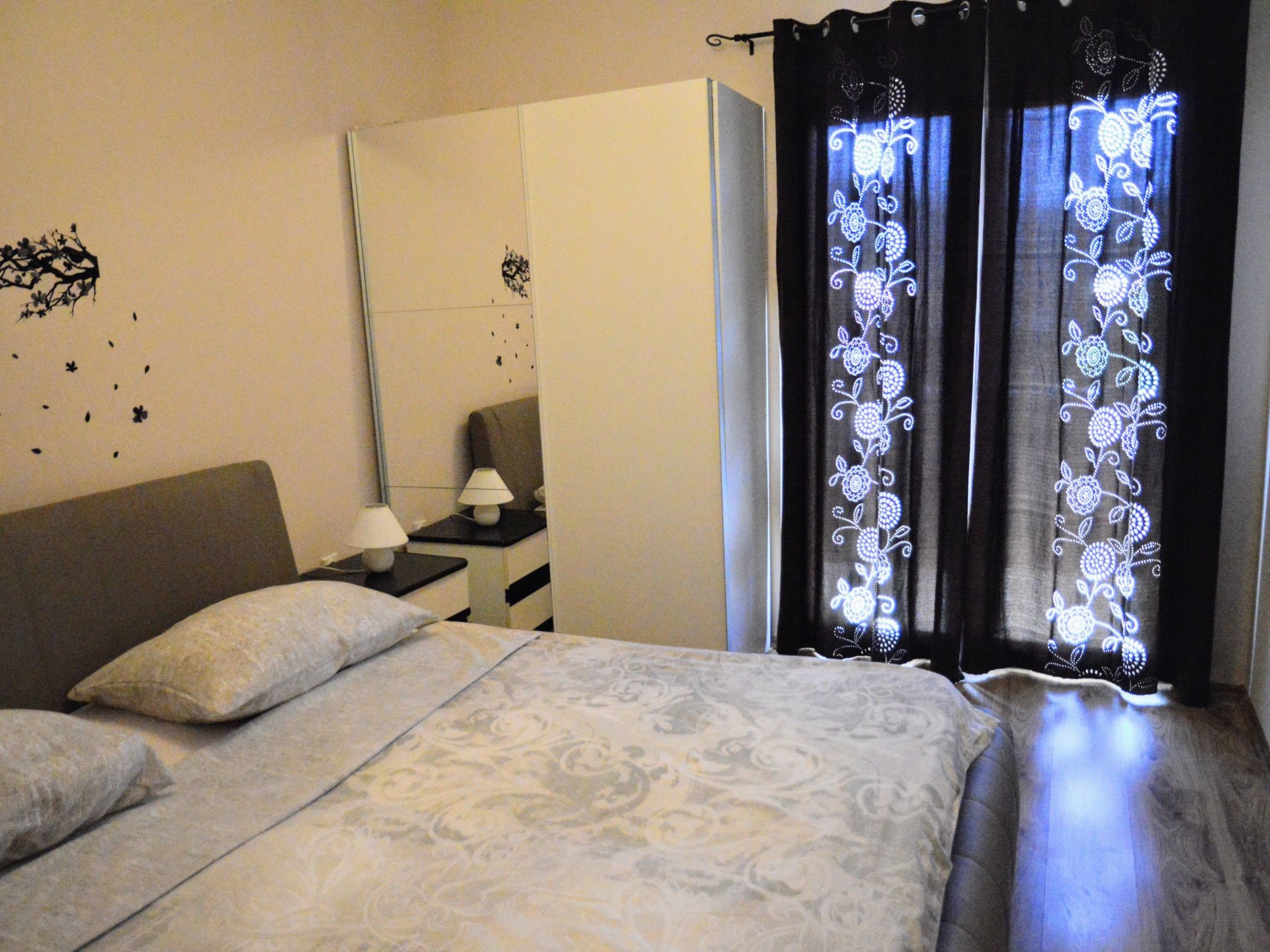 Schöne Wohnung in Strandnähe-Image-tags.info