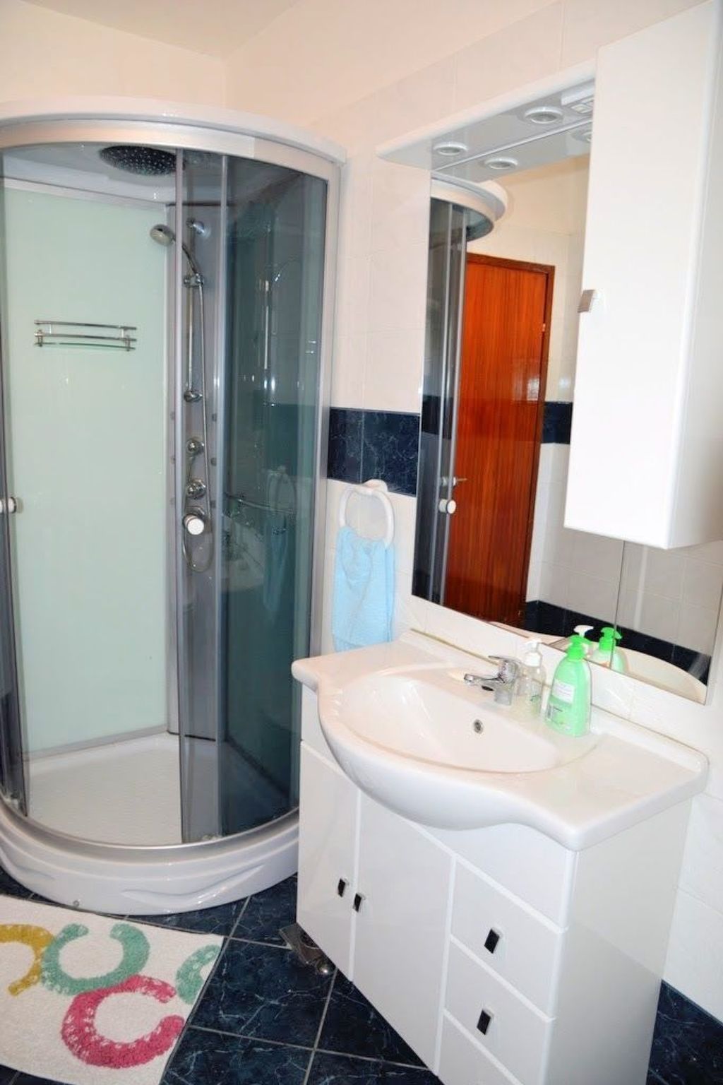 Wohnung in Vinišće mit privatem Parkplatz-Image-tags.info