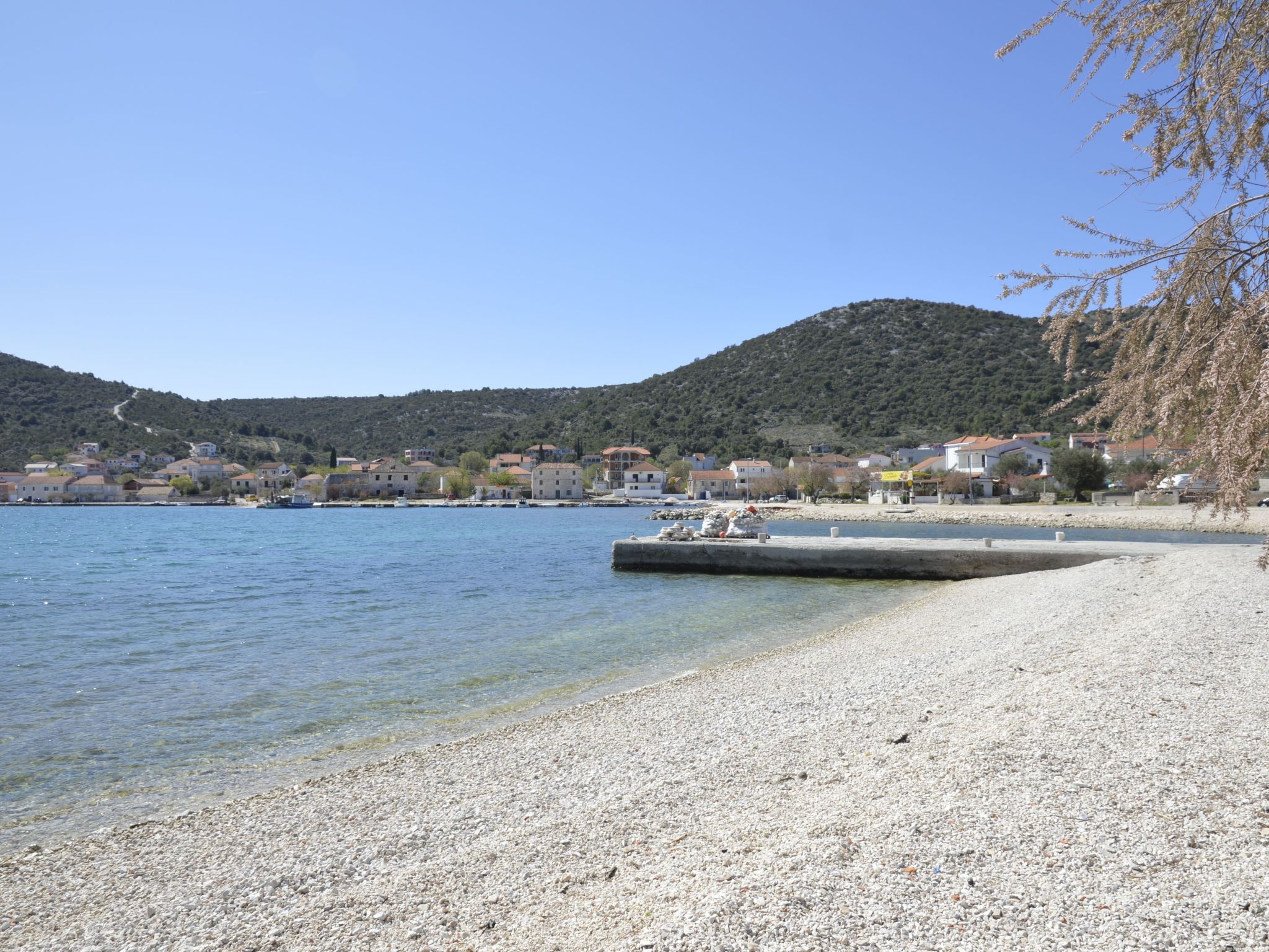 Wohnung in Vinišće mit privatem Parkplatz-Image-tags.info