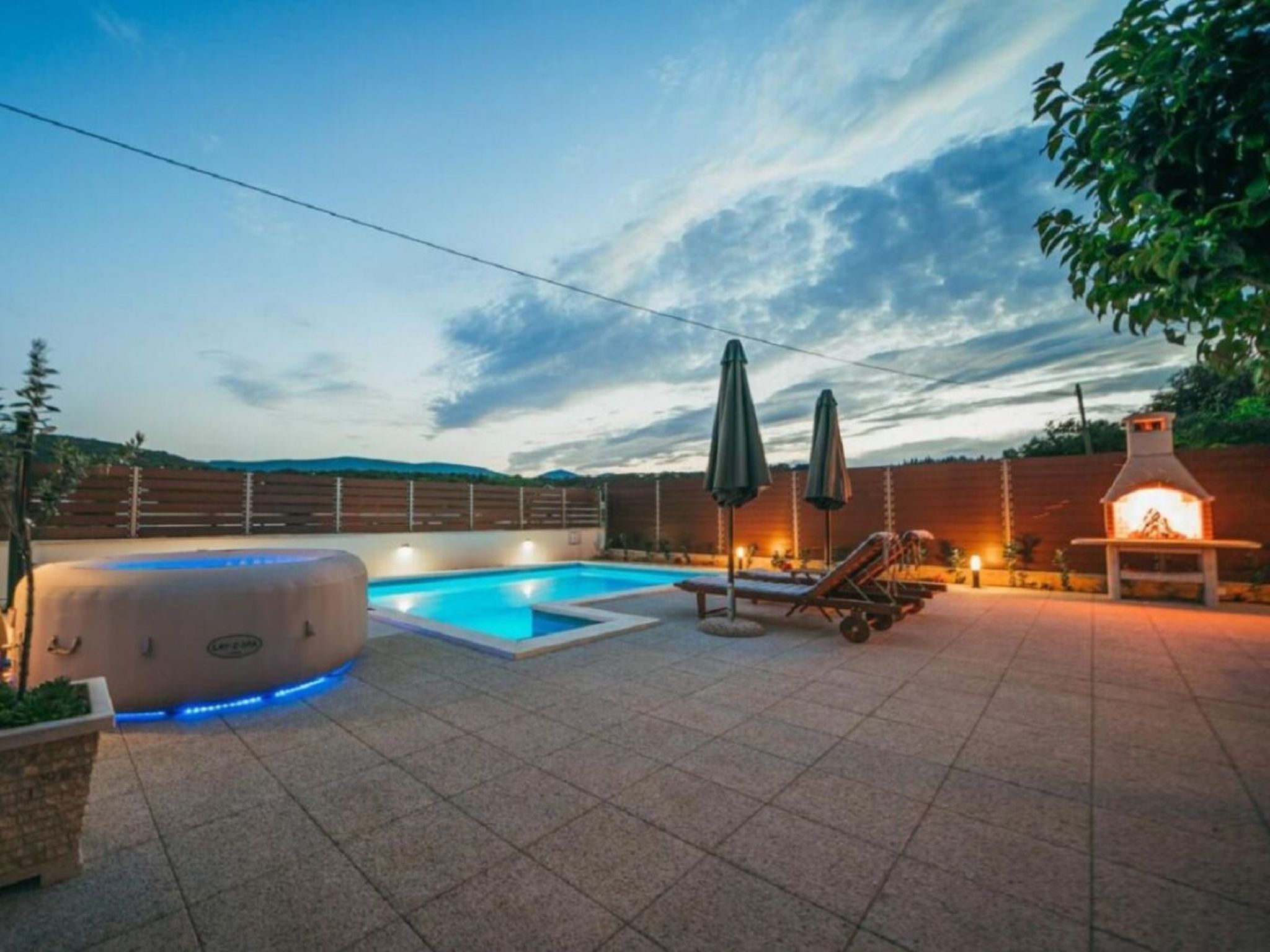 Villa Stella mit Pool & Jaccuzzi-Dedans