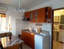 Romantisch appartement met adembenemend uitzicht op zee in Vinišće - thumbnail 4