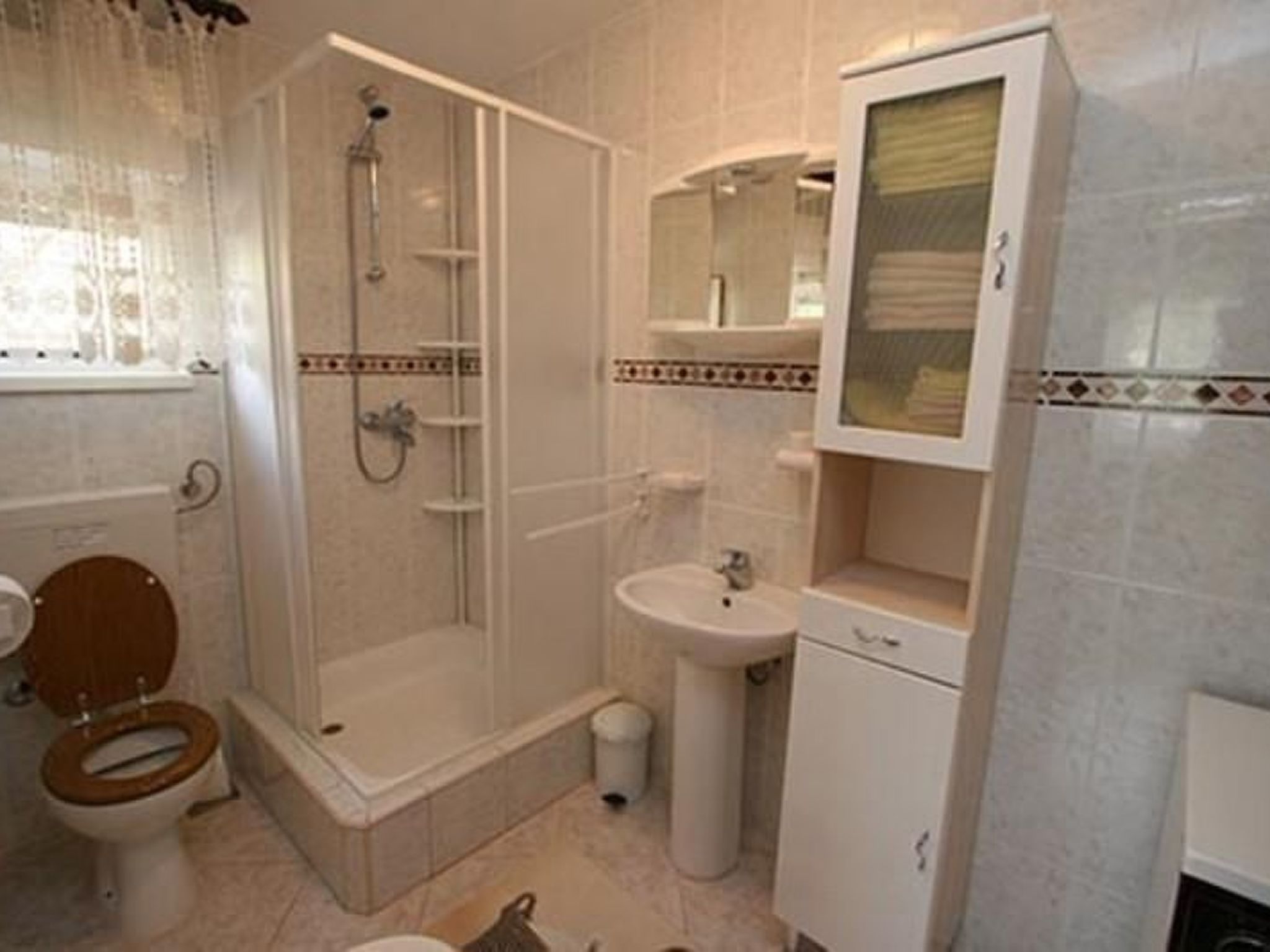 "Romantische Wohnung mit Meerblick"-Image-tags.info