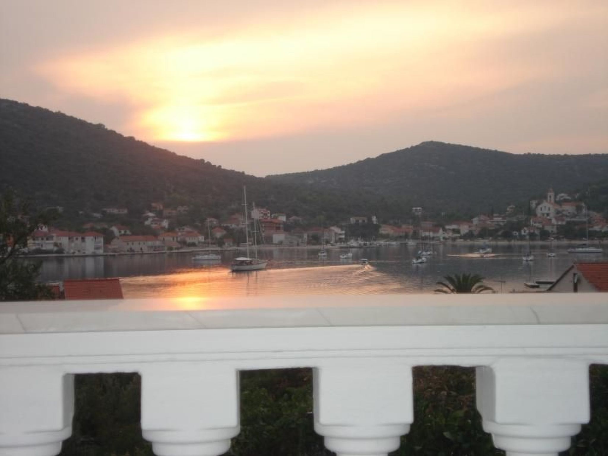 "Romantische Wohnung mit Meerblick"-Image-tags.info