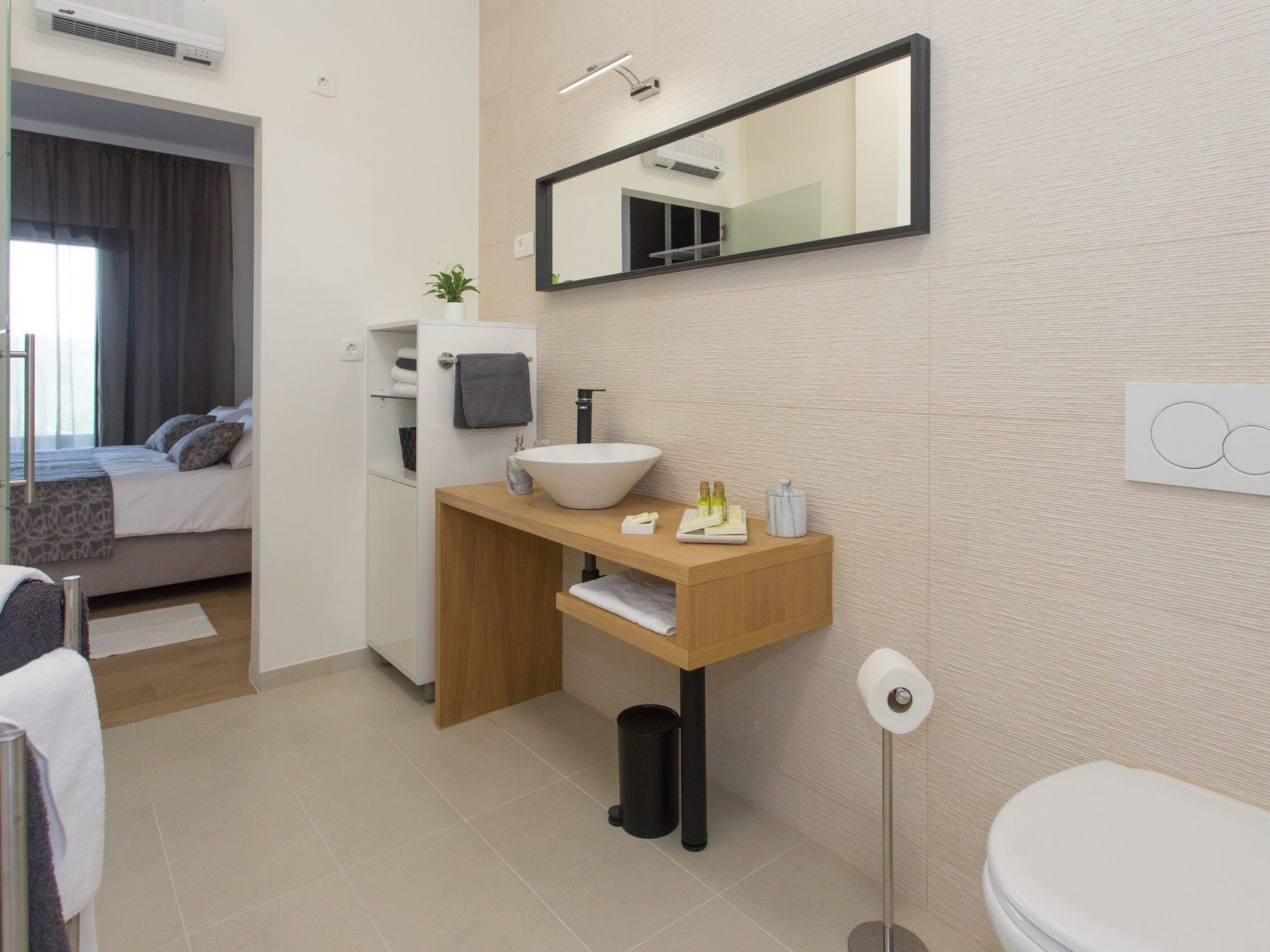 Ferienvilla "Orangenbaum" mit Blick auf das Wasser-Dedans