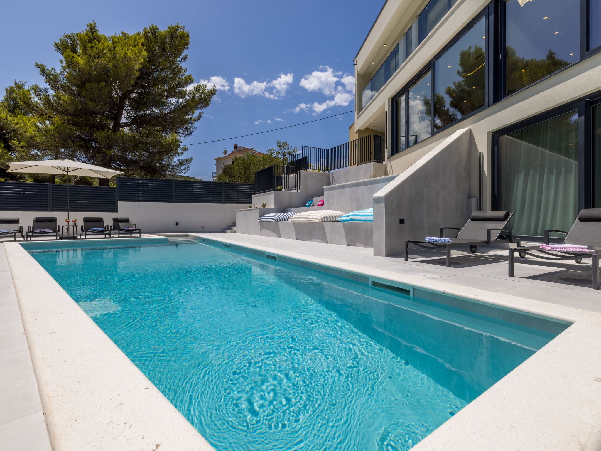 Mar Escape Villa mit Pool und Meerblick Kroatien-Binnen