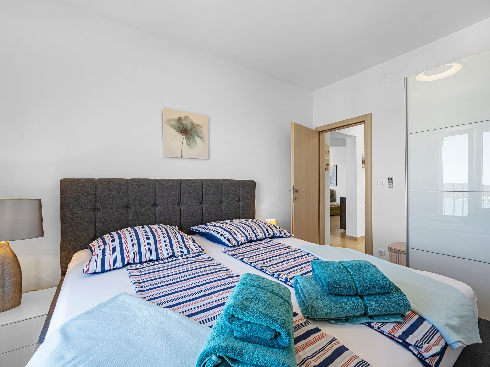 Meerblick-Apartment mit Pool Ciovo Breeze-Image-tags.info