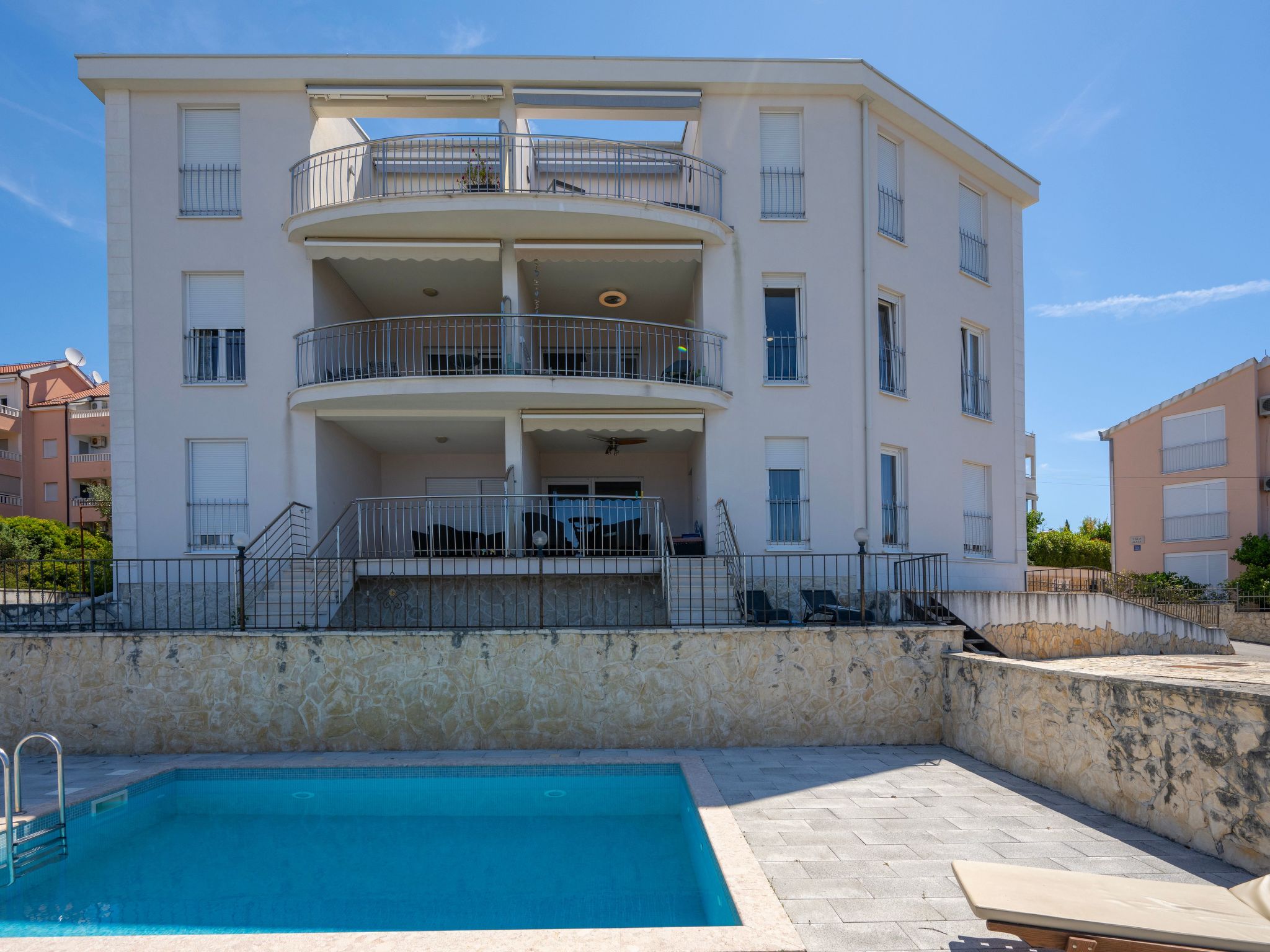 Meerblick-Apartment mit Pool Ciovo Breeze-Image-tags.info