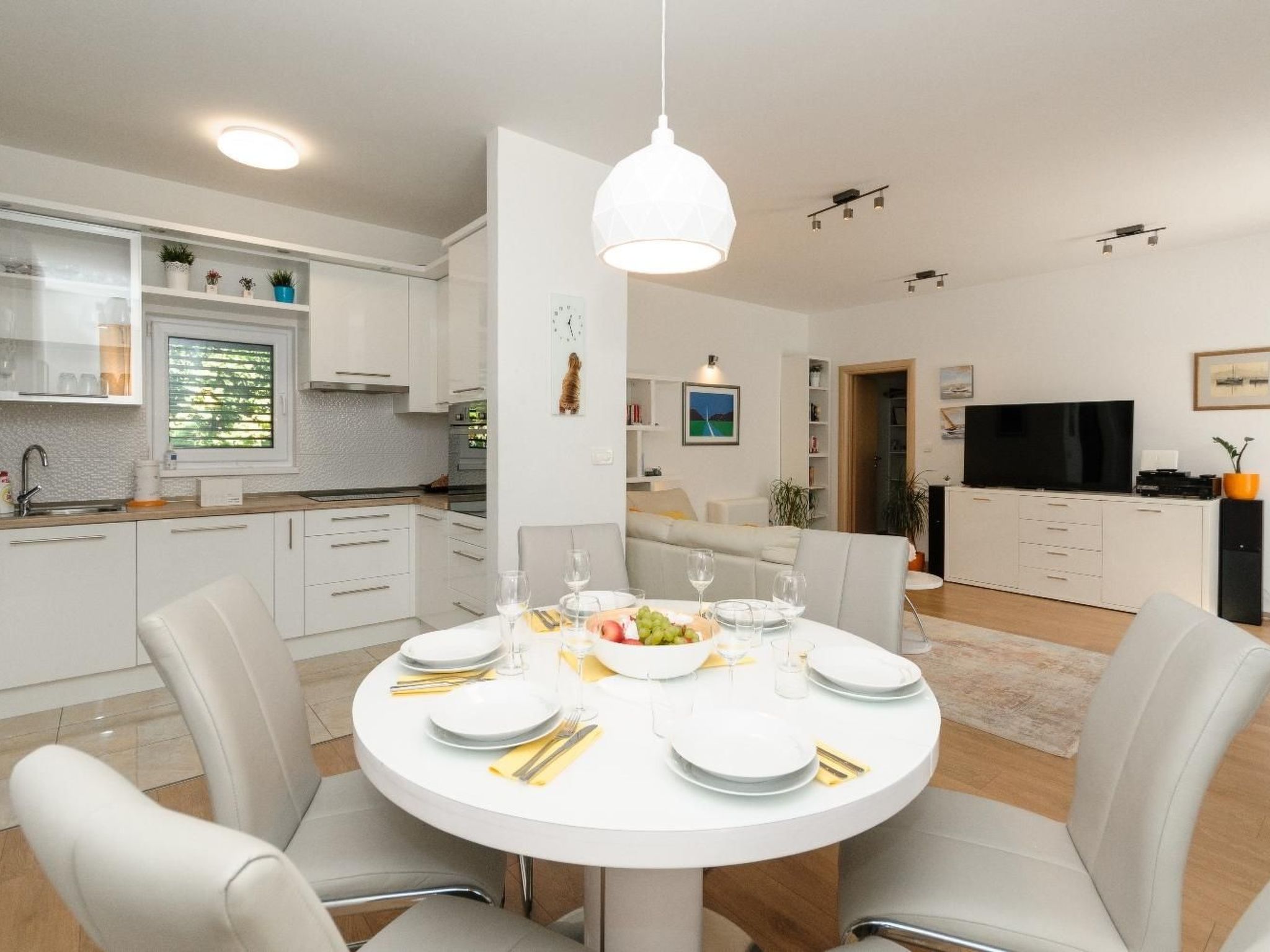 Villa Marta Trogir für 10 Personen in Plano-Drinnen