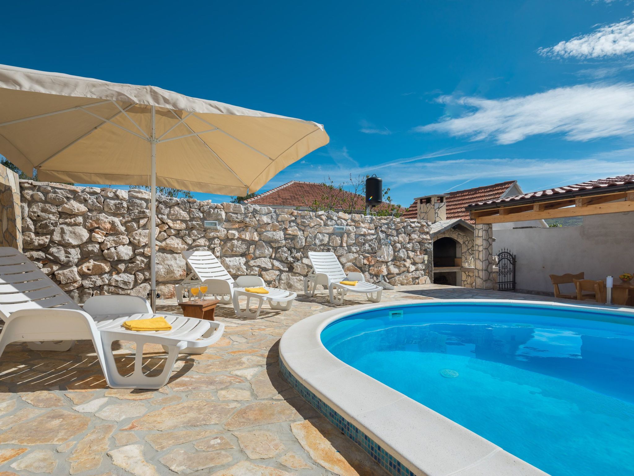 Villa Stara Kula-Drinnen