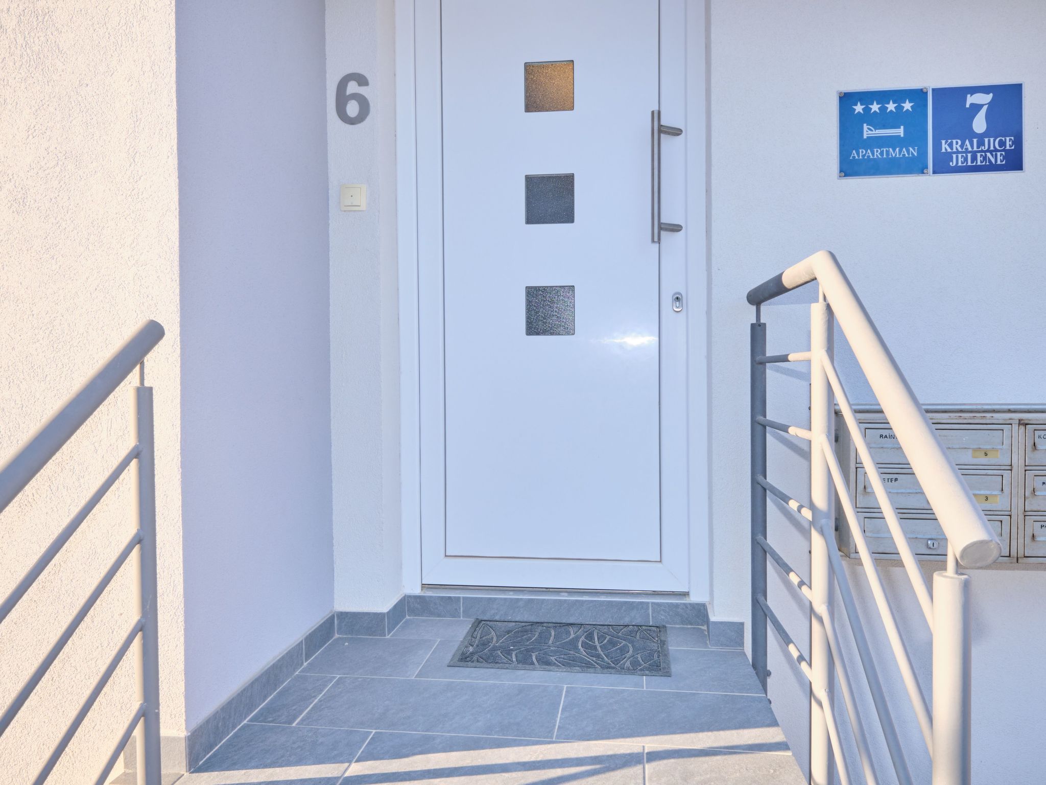 Für 4 Personen ca. 65 m² in Mastrinka, Adriaküste Kroatien (Kroatische Ins-Drinnen