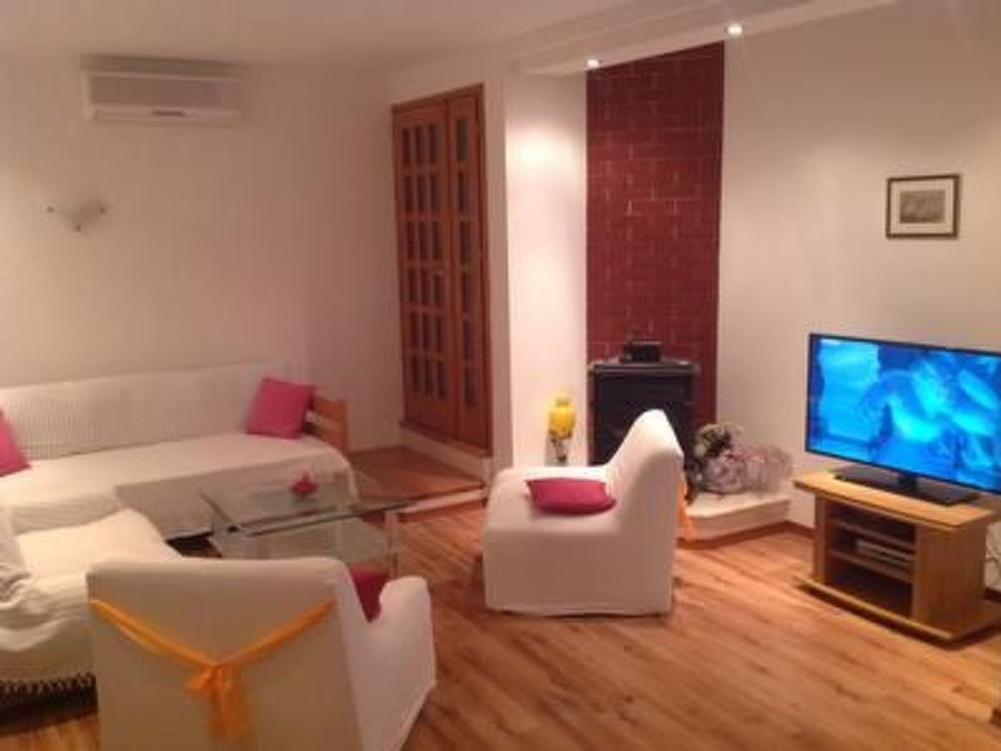 Mit Garten, Grill und Terrasse-Binnen