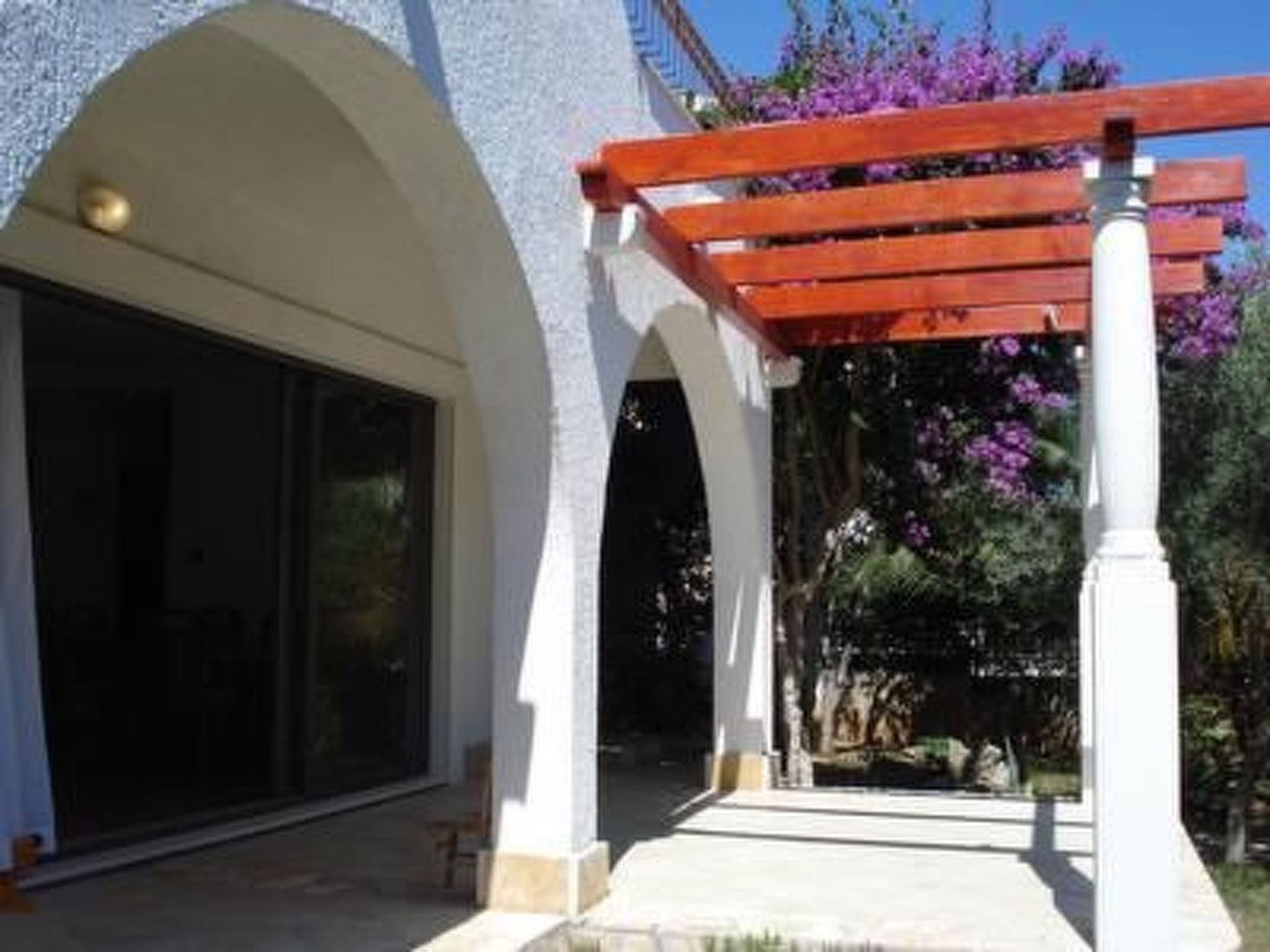 Mit Garten, Grill und Terrasse-Binnen