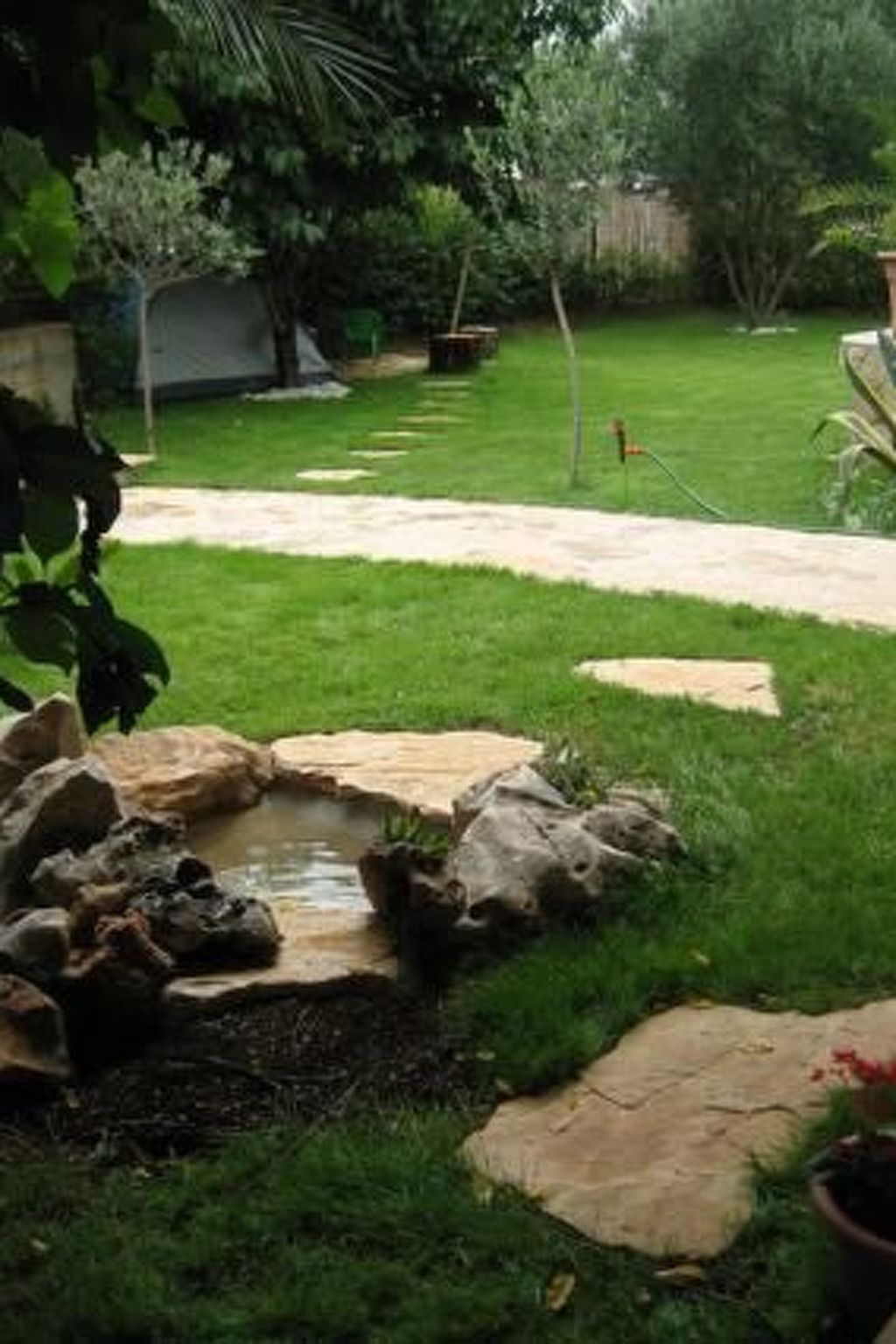 Mit Garten, Grill und Terrasse-Binnen