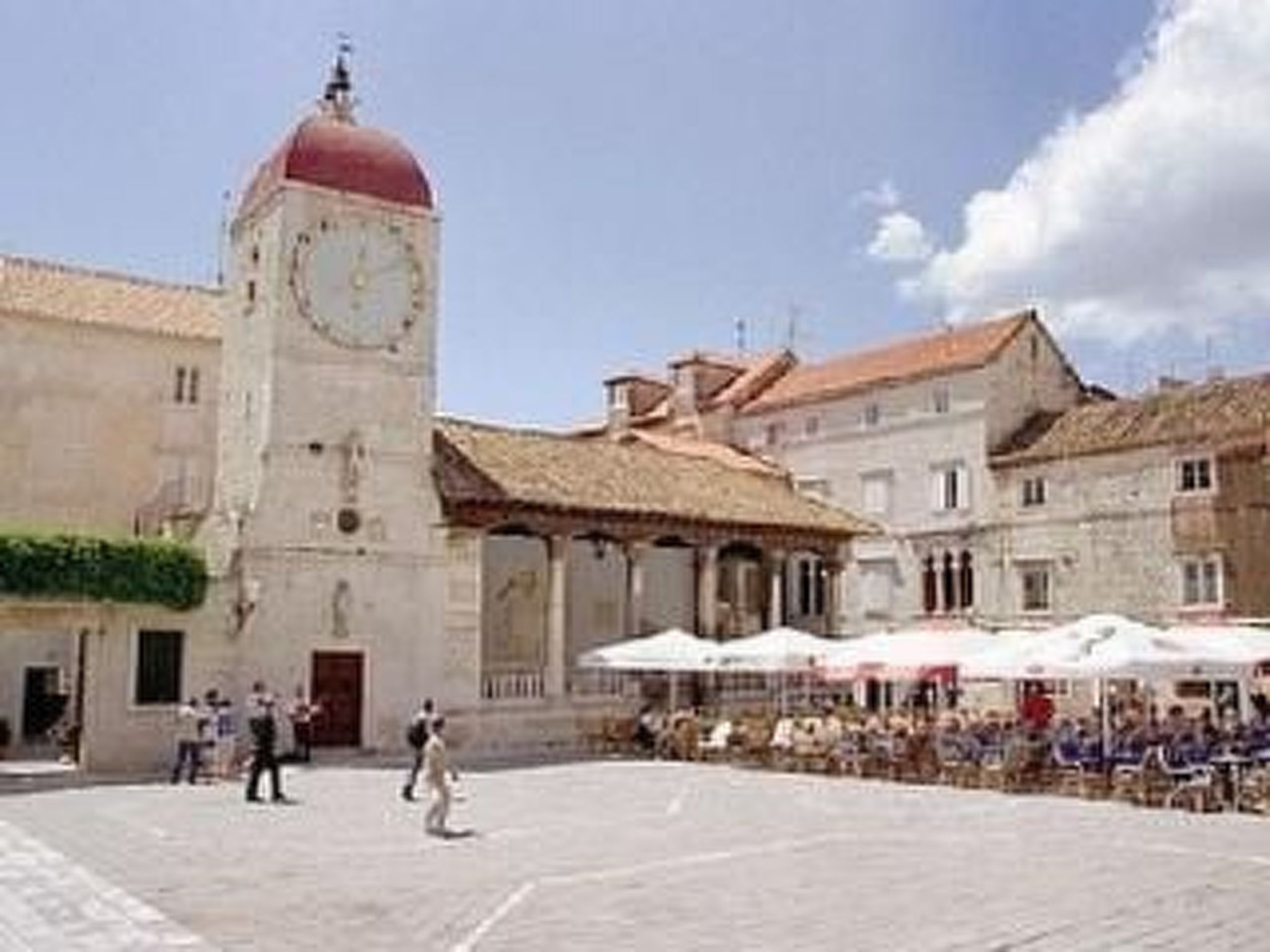 Mit Garten, Grill und Terrasse-Binnen