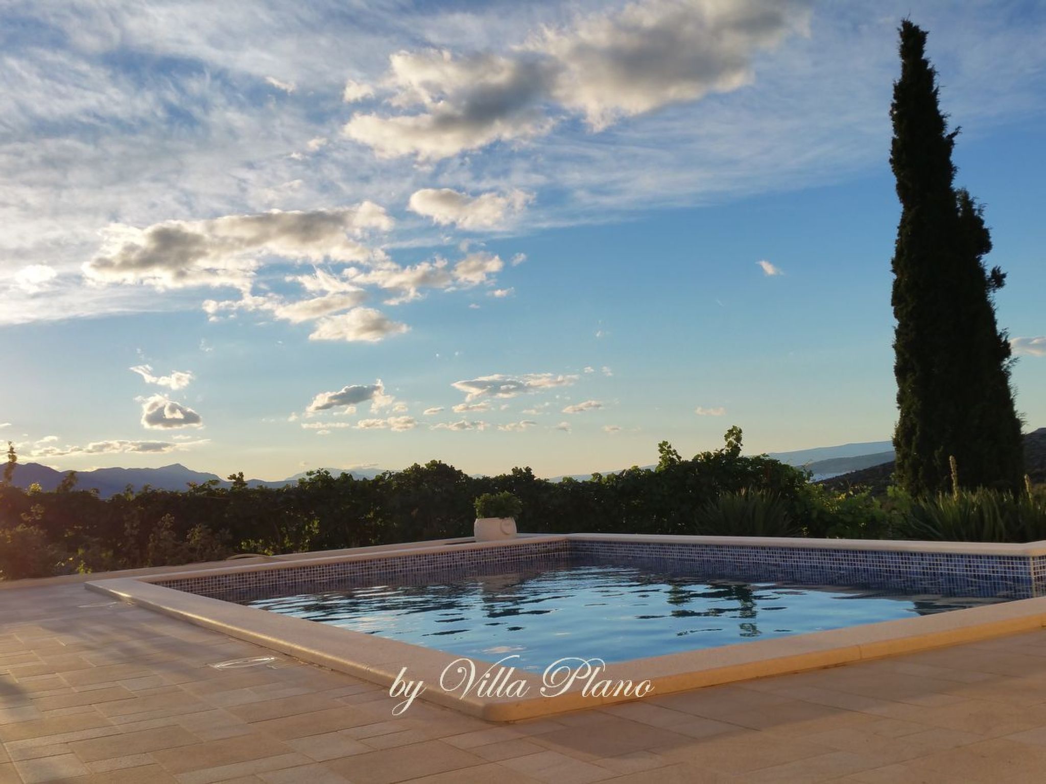 Vakantiehuis met privé zwembad in Mastrinka (Kroatië) voor 8 personen